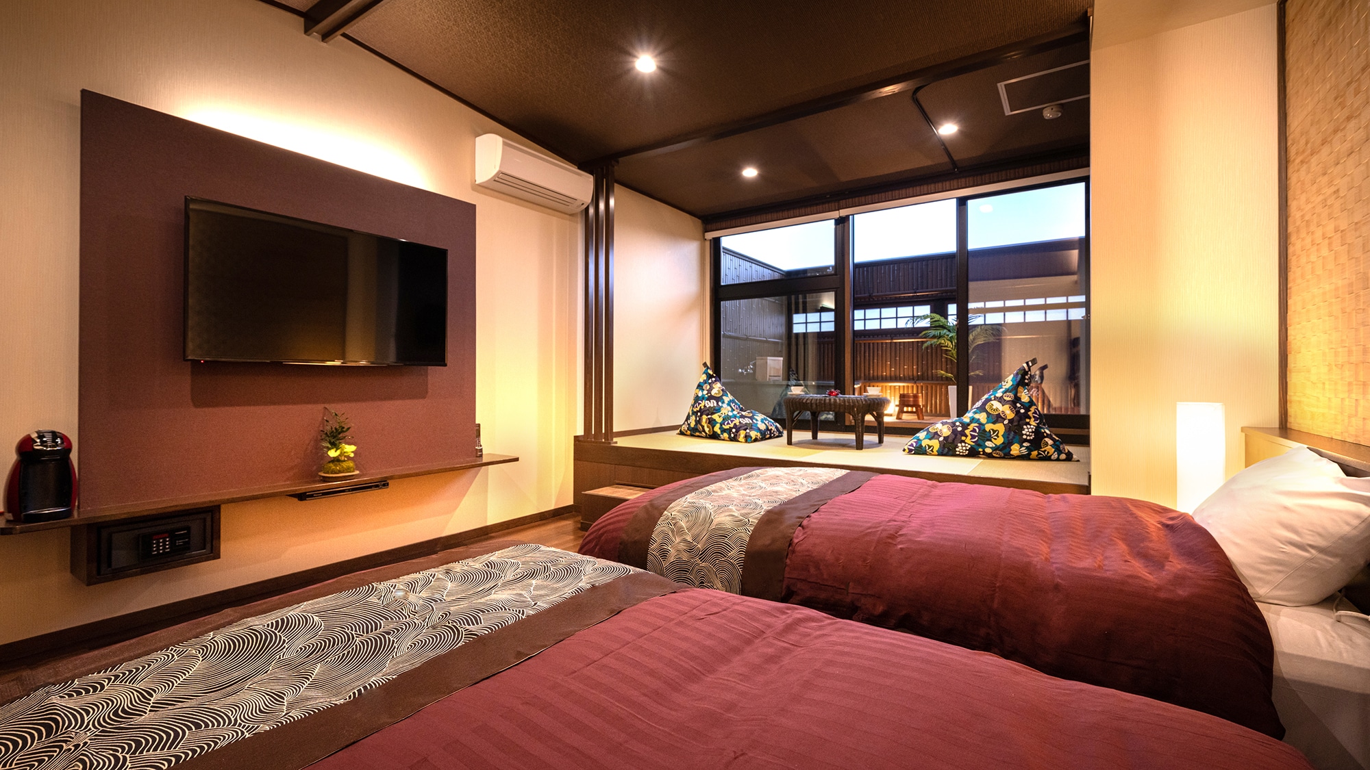 ■Renovated Japanese-Western style twin room "Izeki"■