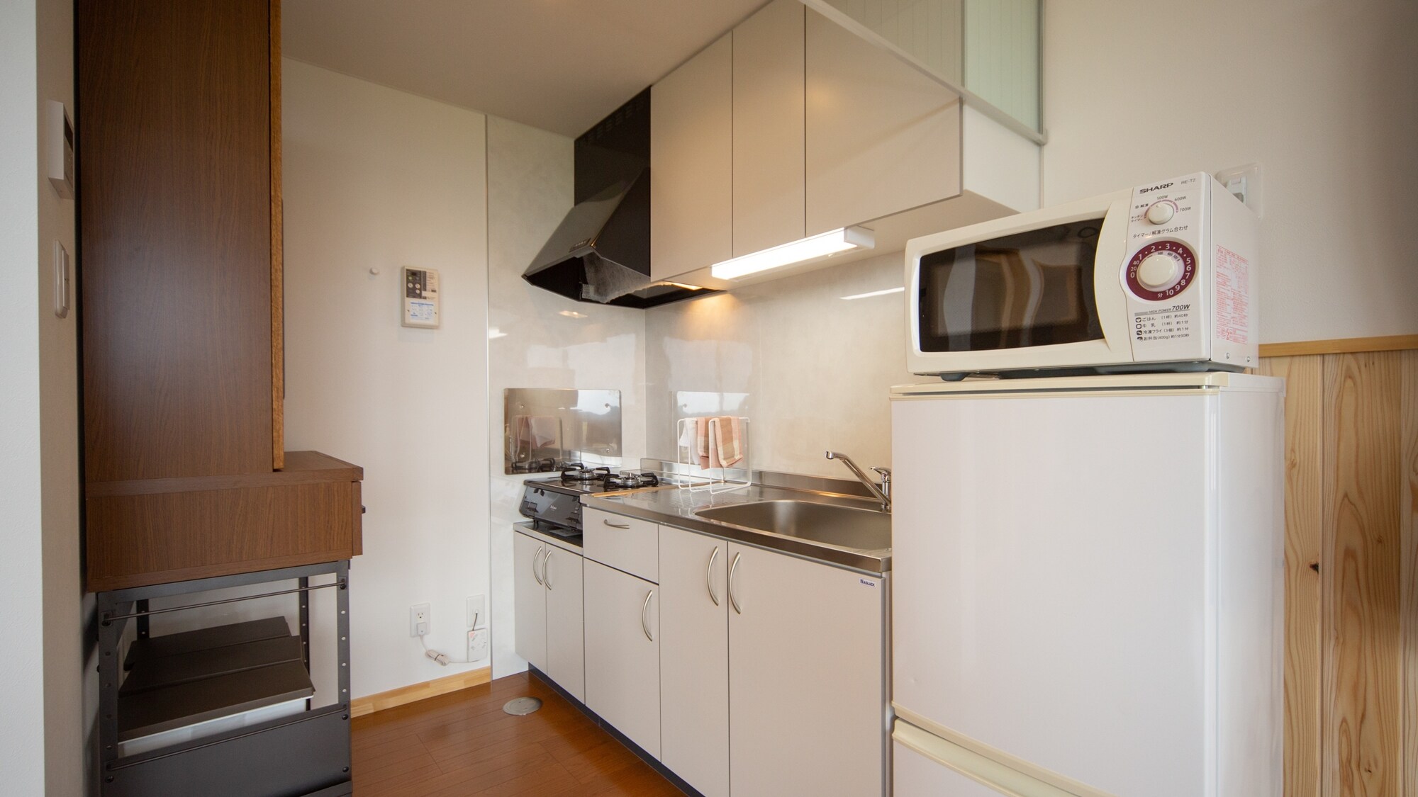 * [Lake View Cottage] Of course, kitchen facilities are also available. Enjoy cooking time!