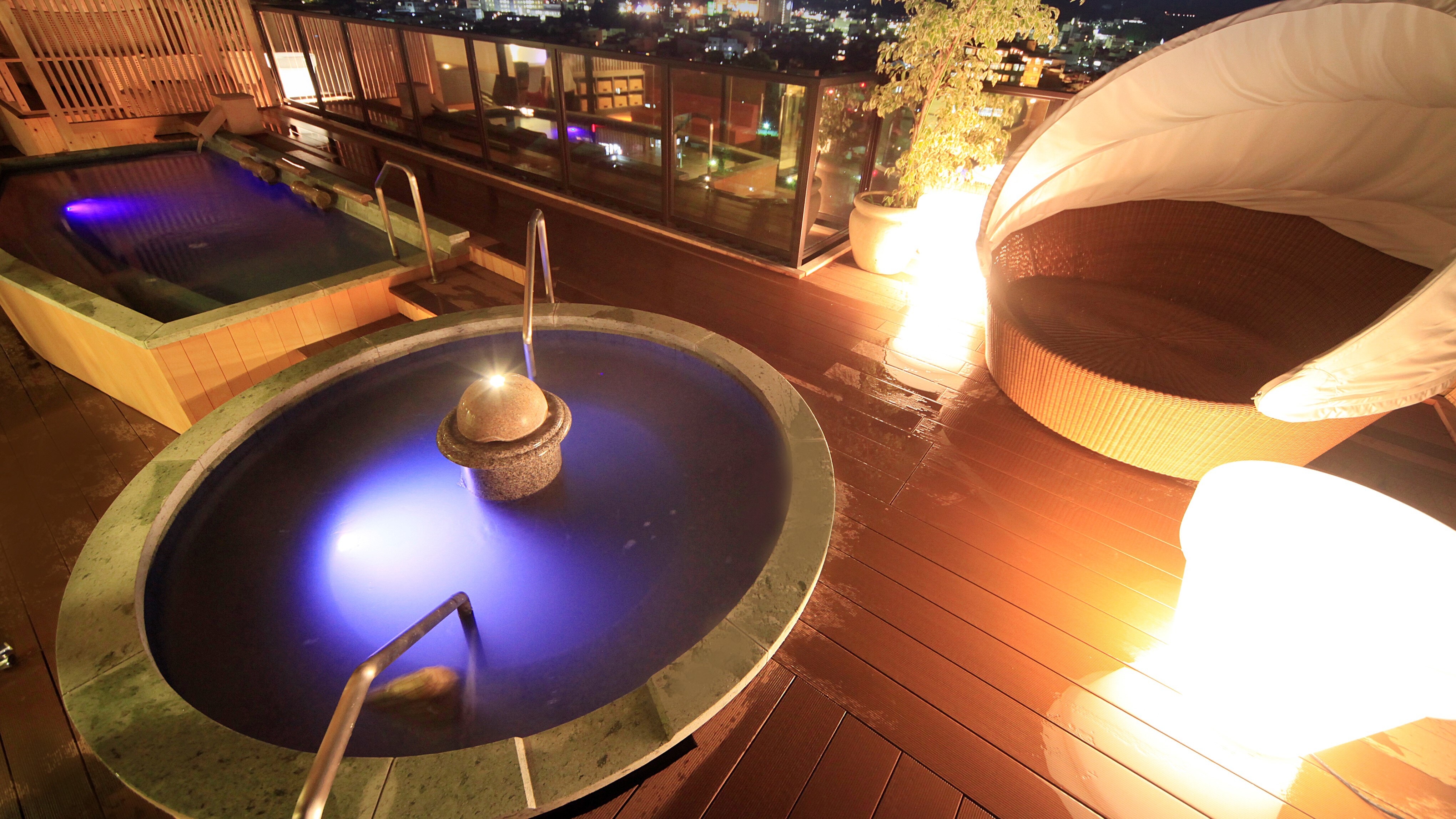 밤의 오리 히메