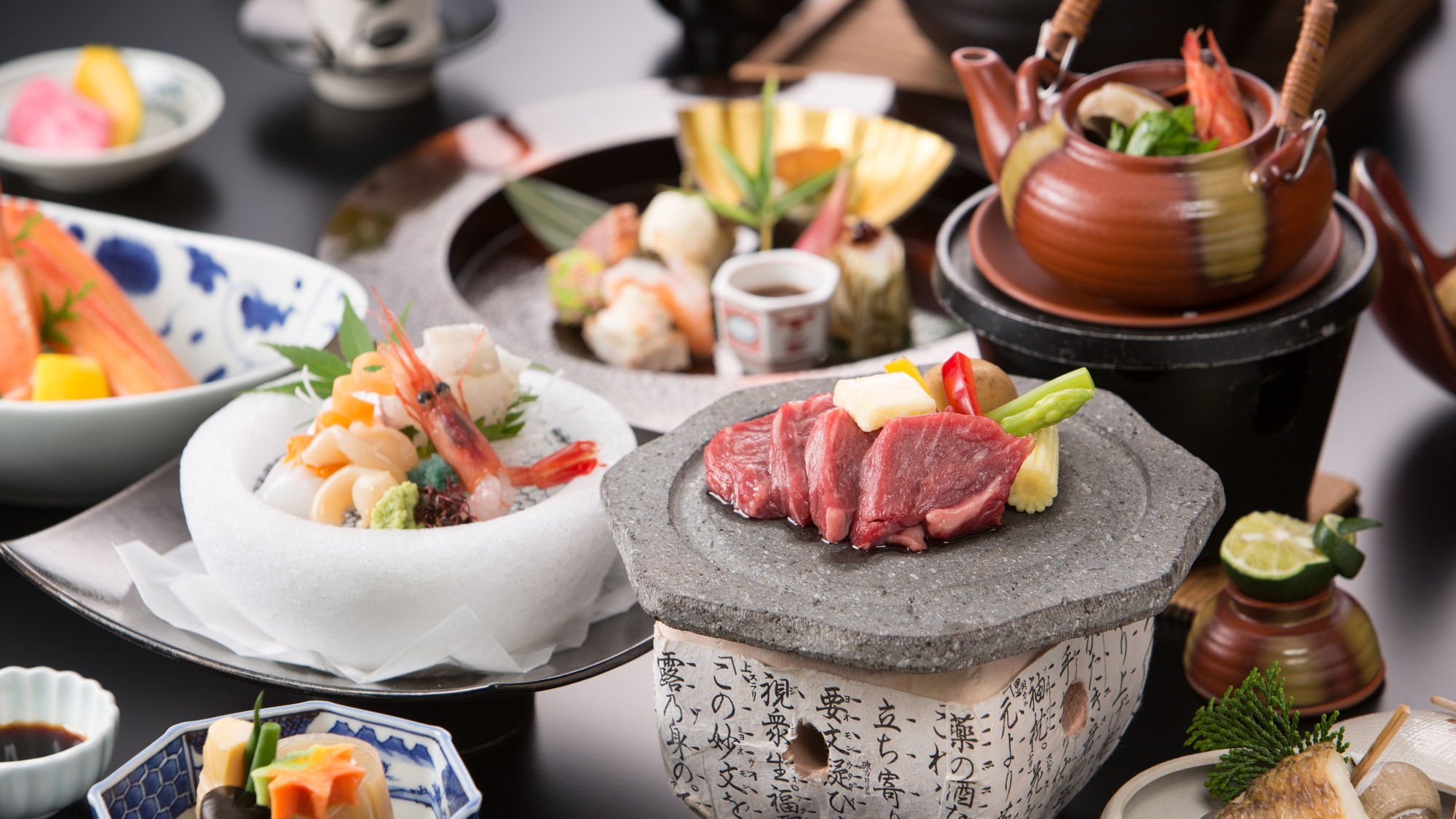 【연대사장 하이그레이드 플랜】사계 화야기 회석 노포 요리 료칸의 요리사의 팔만 가는 곳 최고 등급