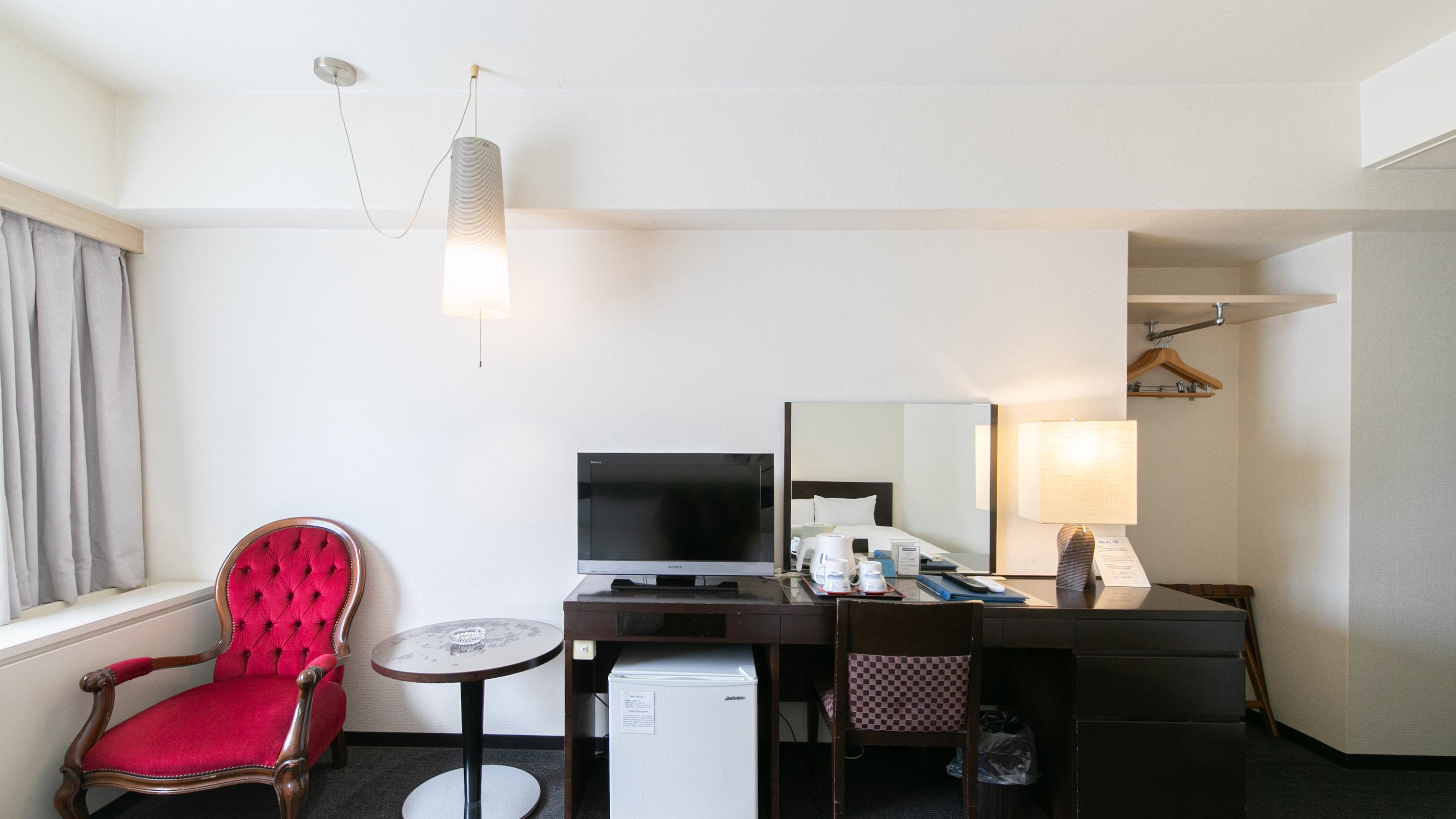 Kamar twin (2 tempat tidur ganda) 27 meter persegi