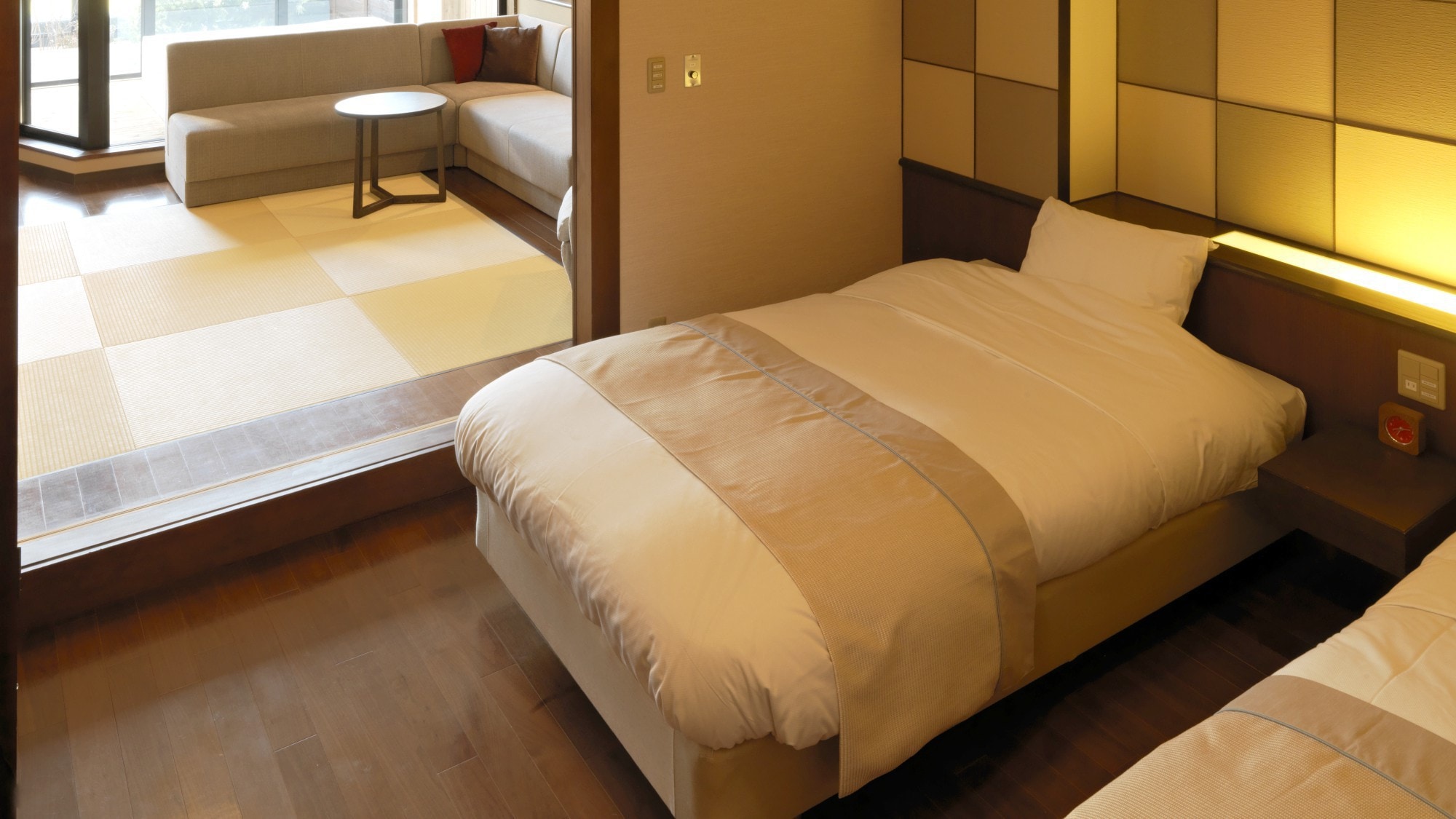 ◆ [With observation bath] Japanese-Western style room / Bath is a silky bath that brings healing (example of guest room)