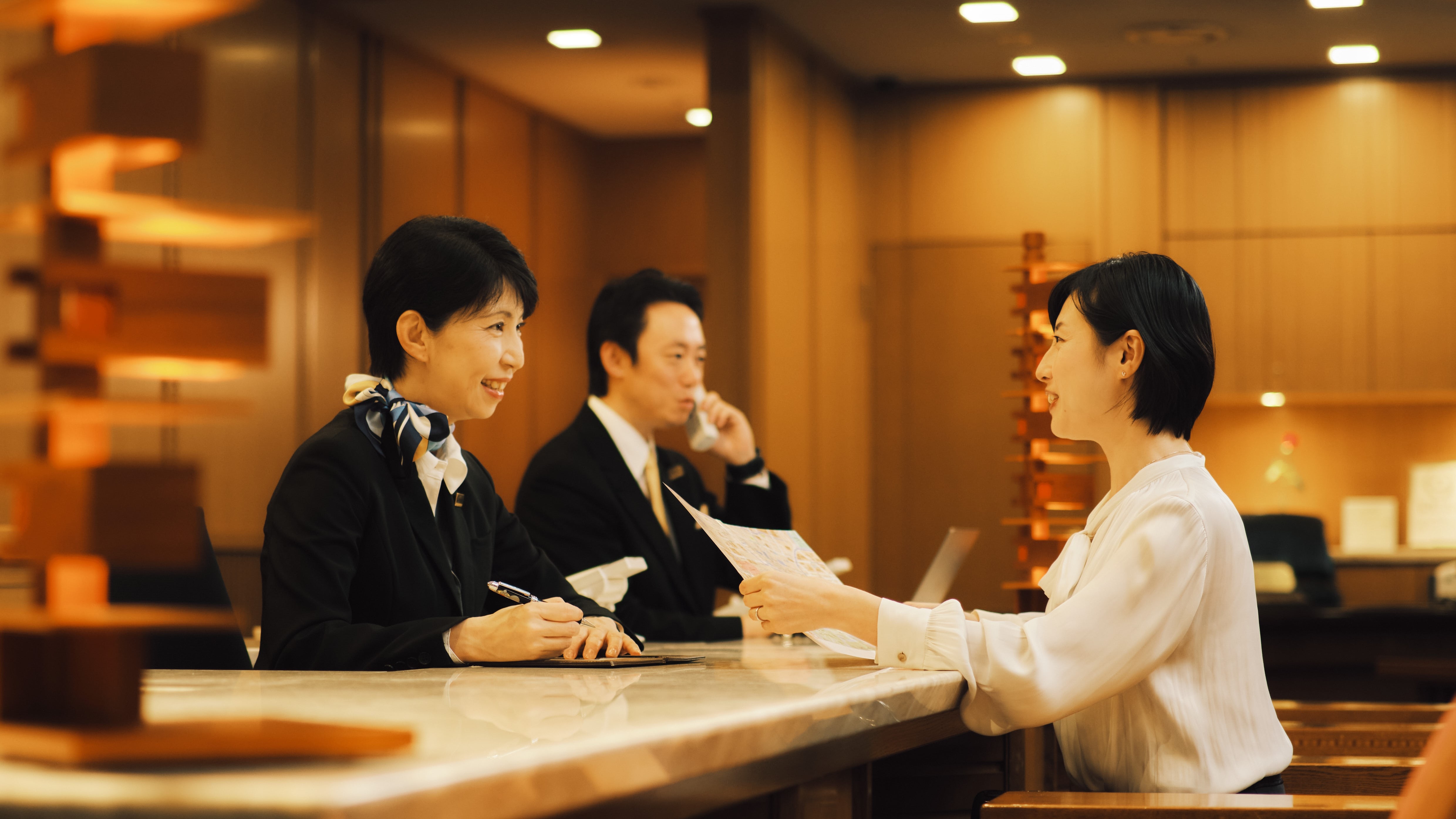 [Concierge Desk] Main building 1st floor