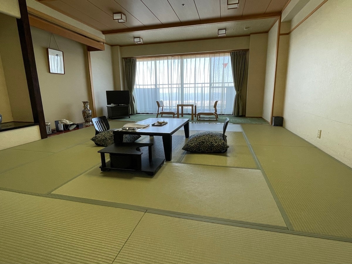 Bangunan baru kamar bergaya Jepang 12,5 kamar tikar tatami dengan pemandangan malam dan pemandangan matahari terbit