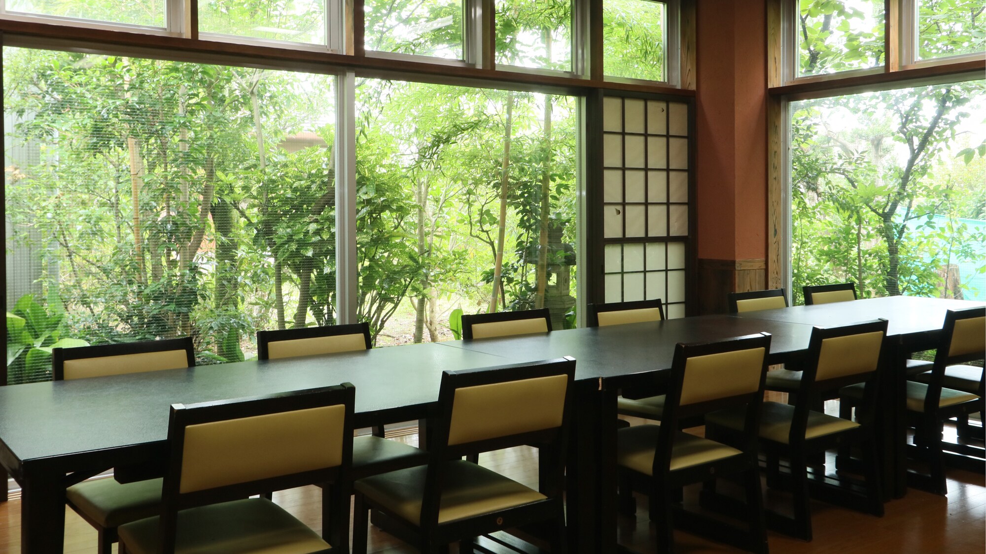 用餐