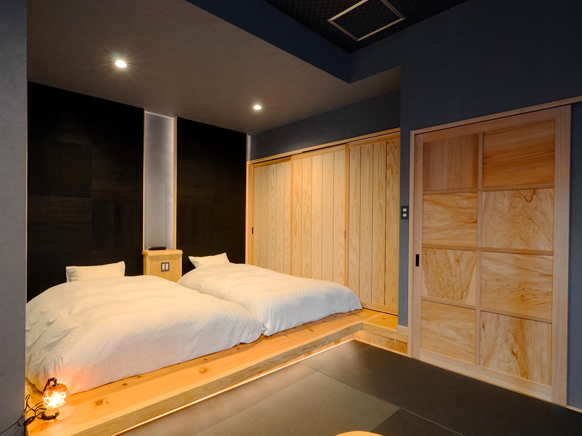 Akiki: Bed