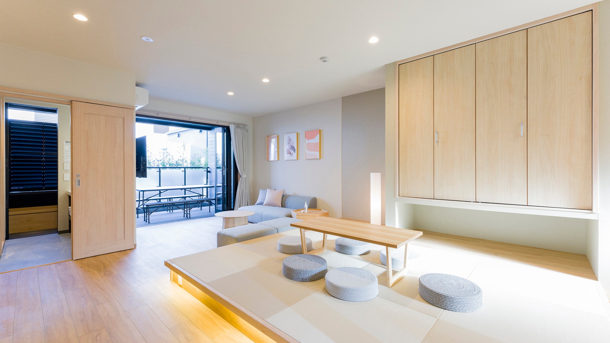 [Example of room with a capacity of 6 people] Full view of the room