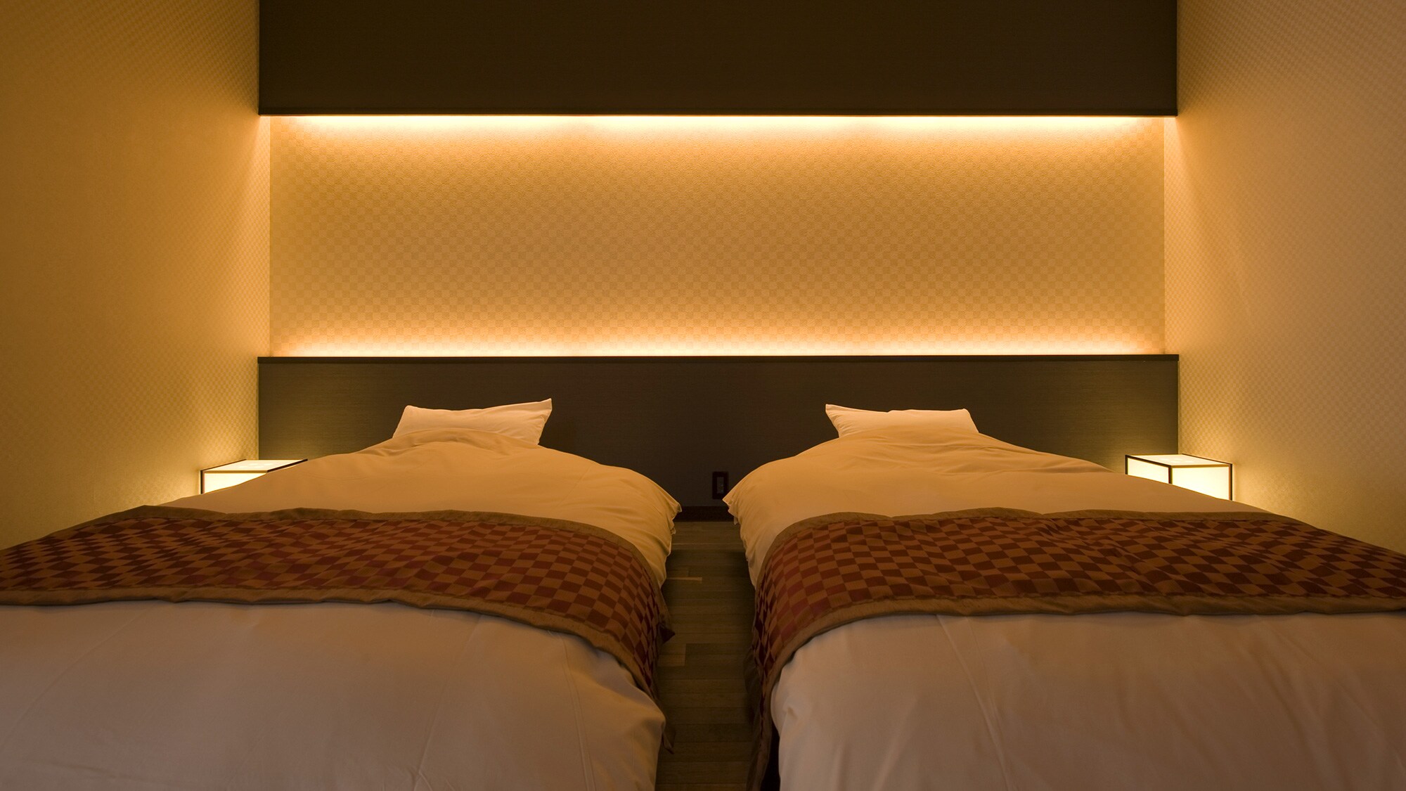 [Guest room with garden bath, C-type Japanese-Western room, non-smoking room]