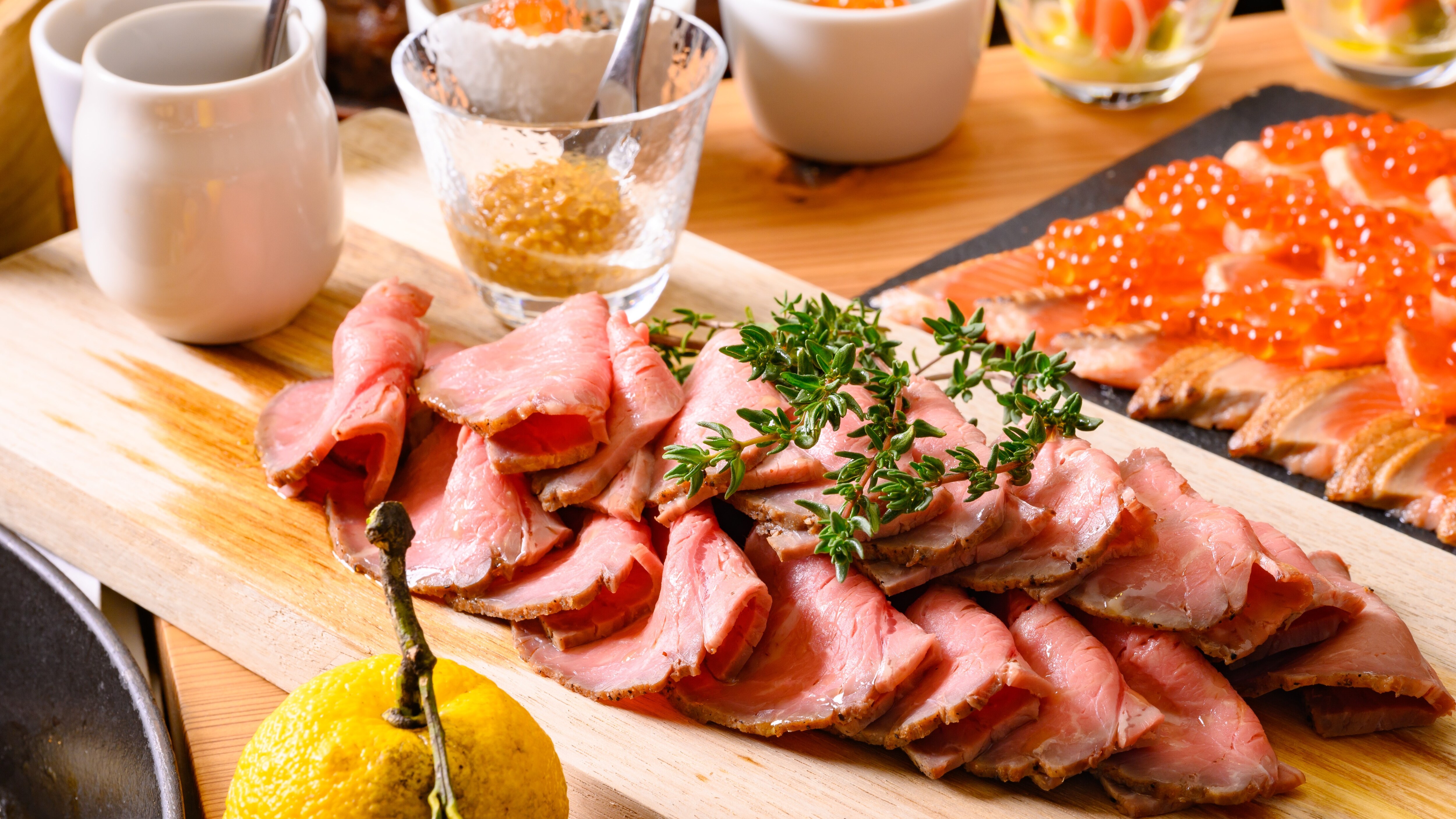 [Kumano Club] {Buffet} Roast beef
