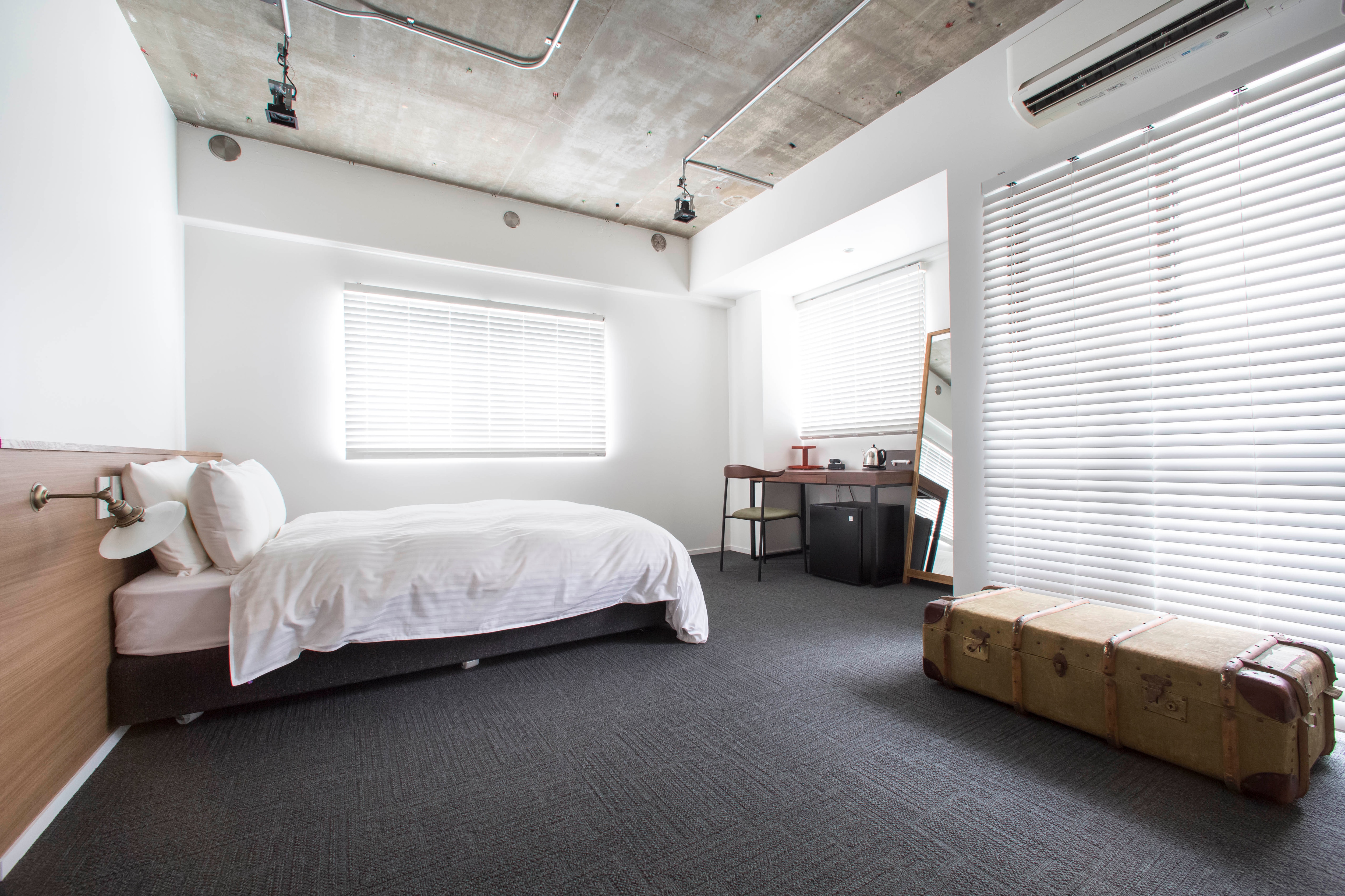 Rich Floor Deluxe Single Room