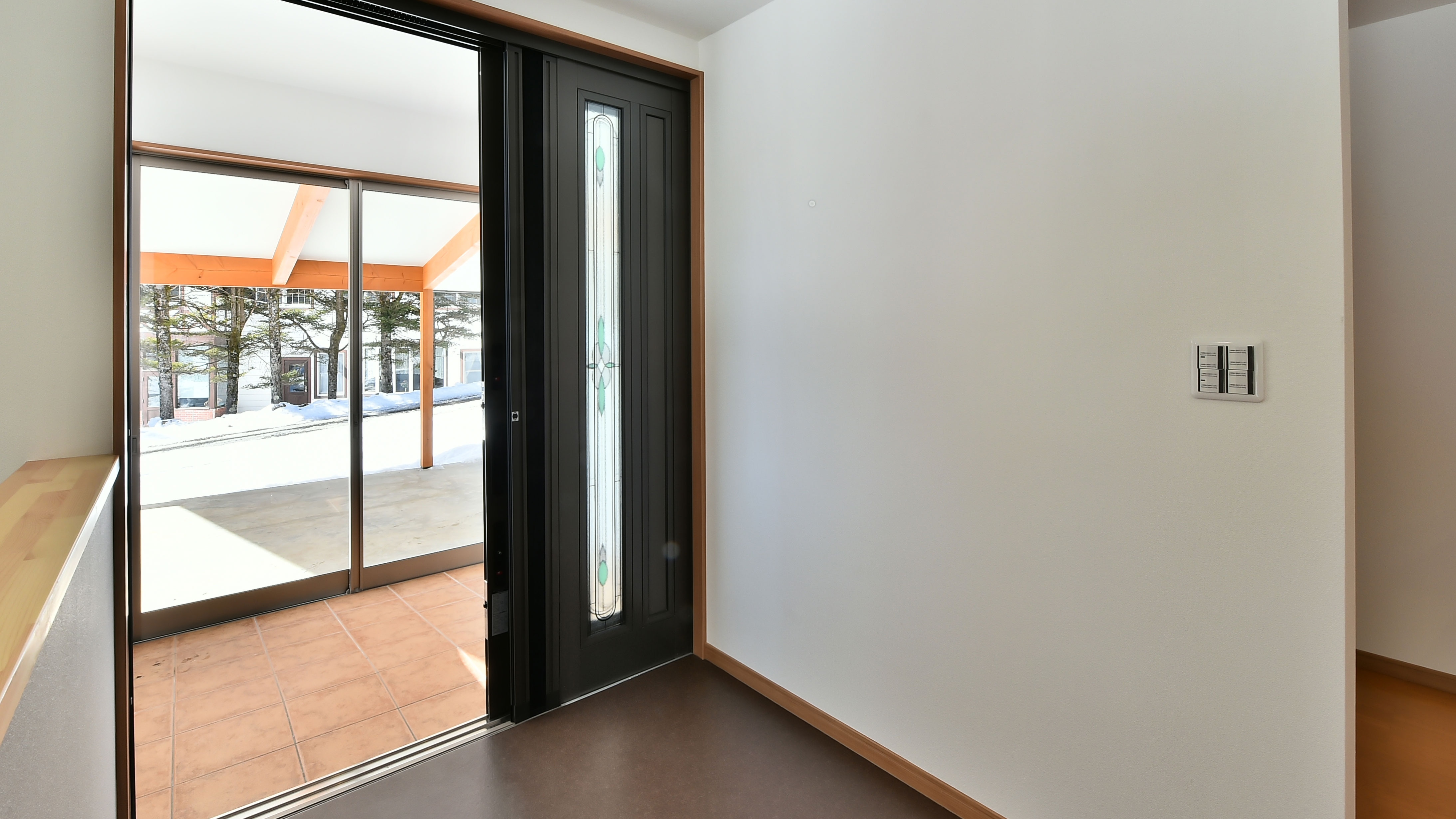 New building [Villa] Entrance (barrier-free access)