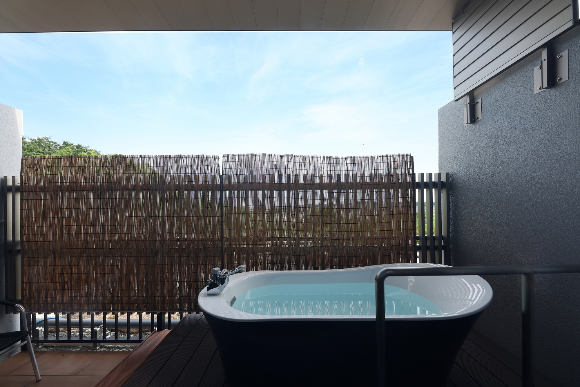 Superior twin room with open-air bath