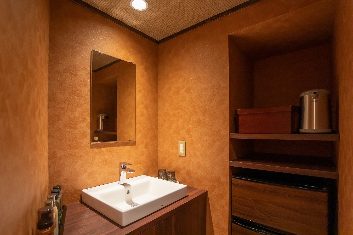 Cocoon Suite "Tomaru" (room meal)