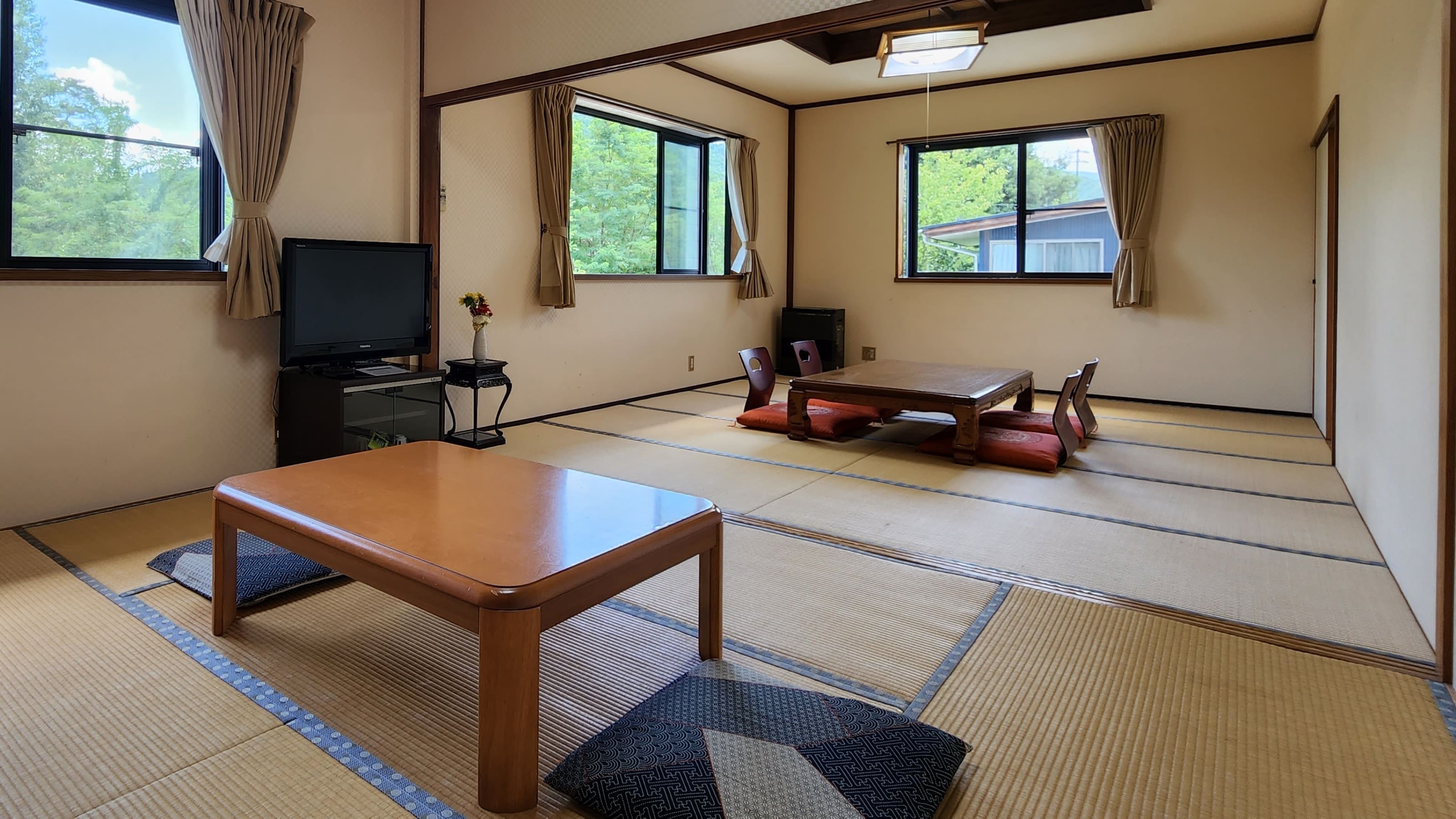 ◆ [Guest Rooms] Spacious Japanese-style rooms