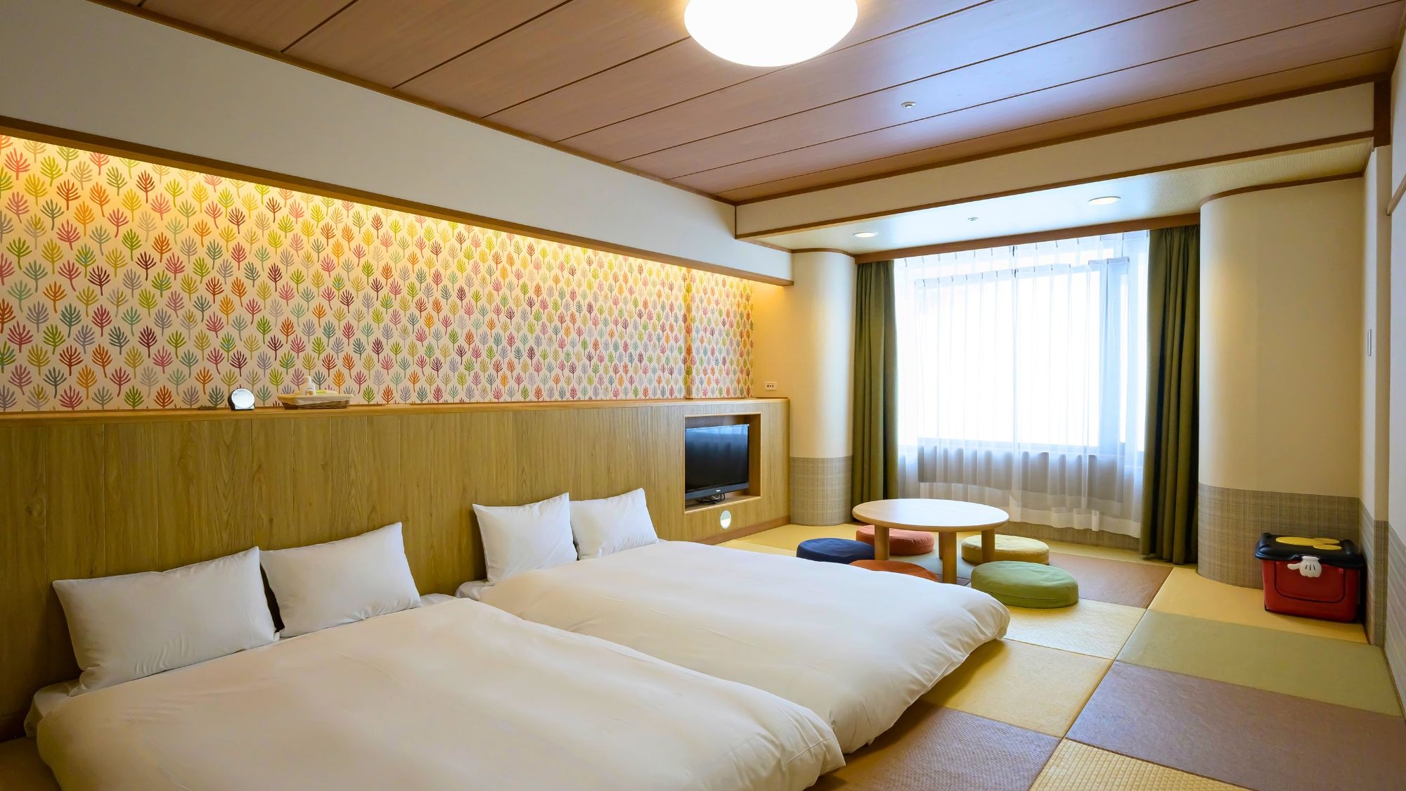 [Exciting Japanese-style Room] Perfect for families with small children!