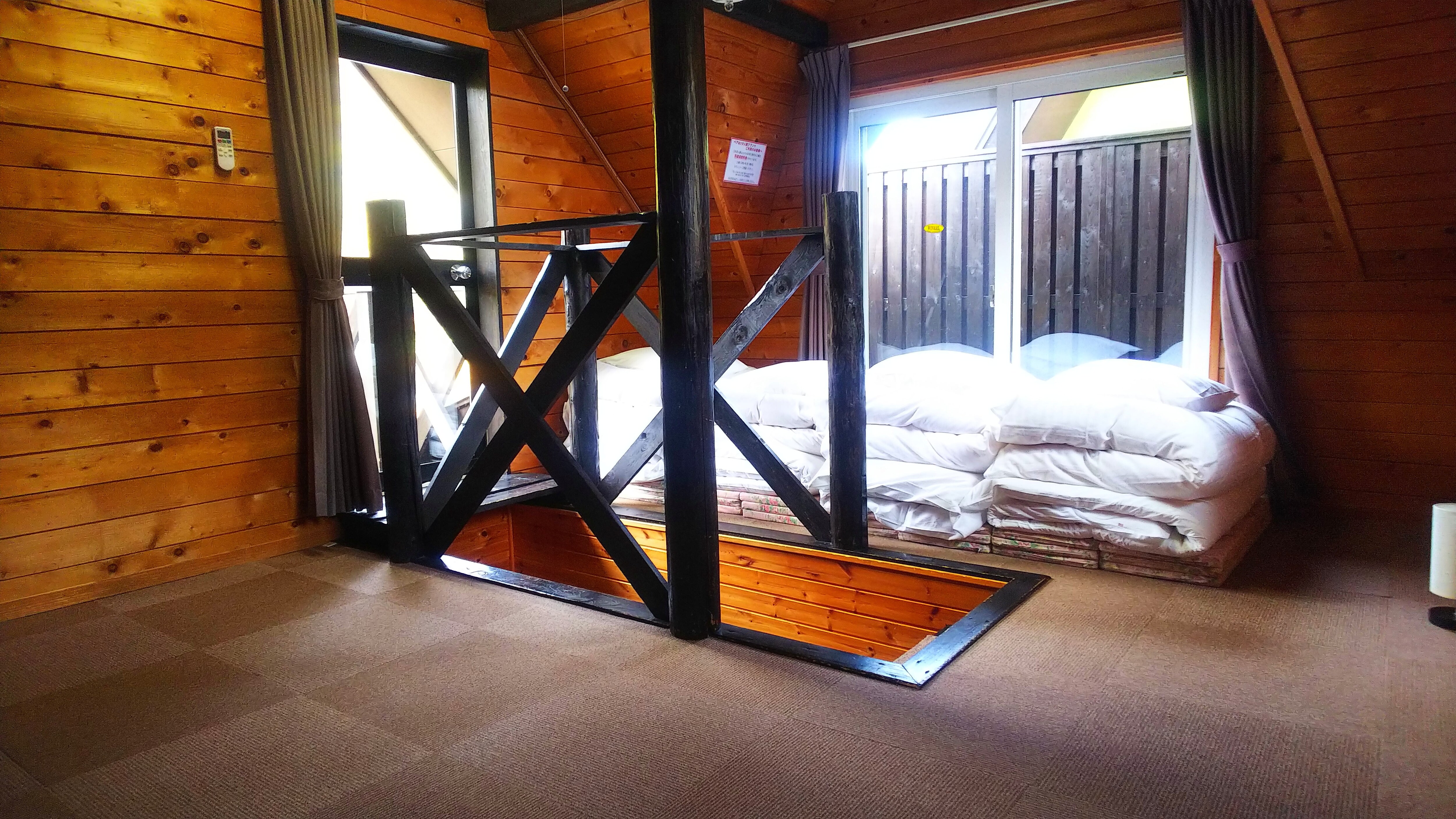 [Condominium with open-air bath] Wakakusa << Capacity for 4 people >> ~ Bedroom on the 2nd floor ~