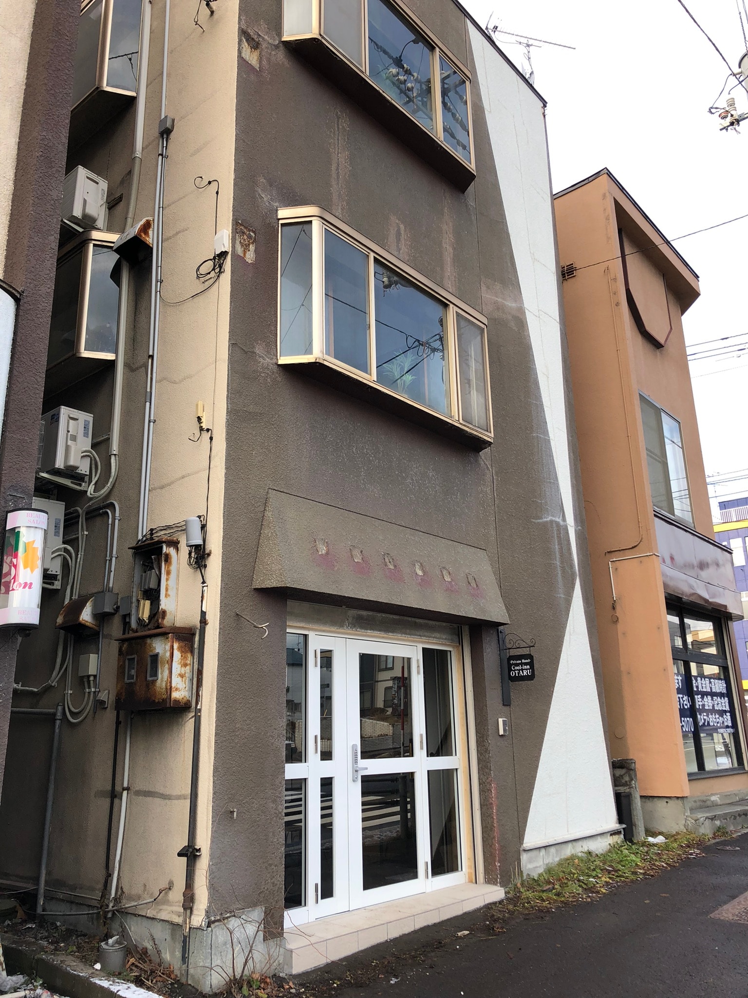 The exterior of Cooi-inn OTARU