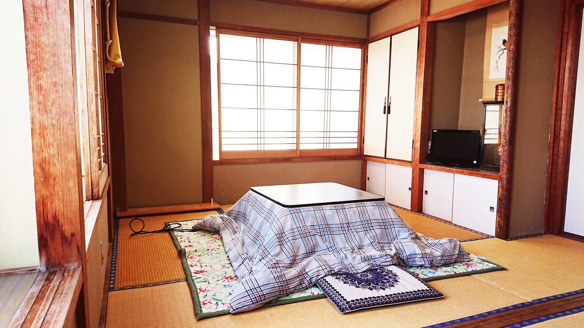 * [Example of guest room] Warm and warm ♪ Kotatsu is available in the room in winter