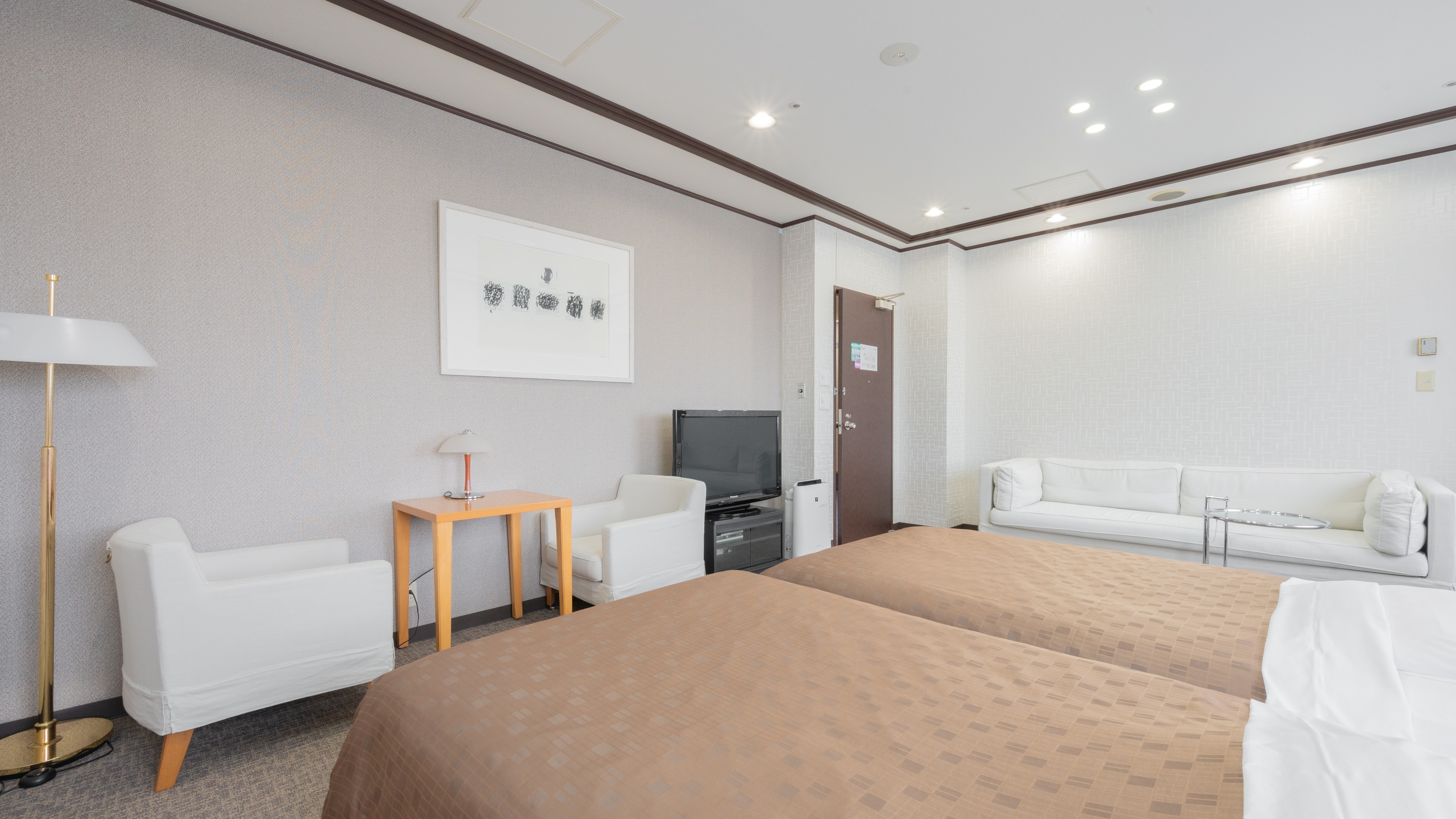 Top floor Deluxe 4 Bed Room (60m²) Bed width 120cm