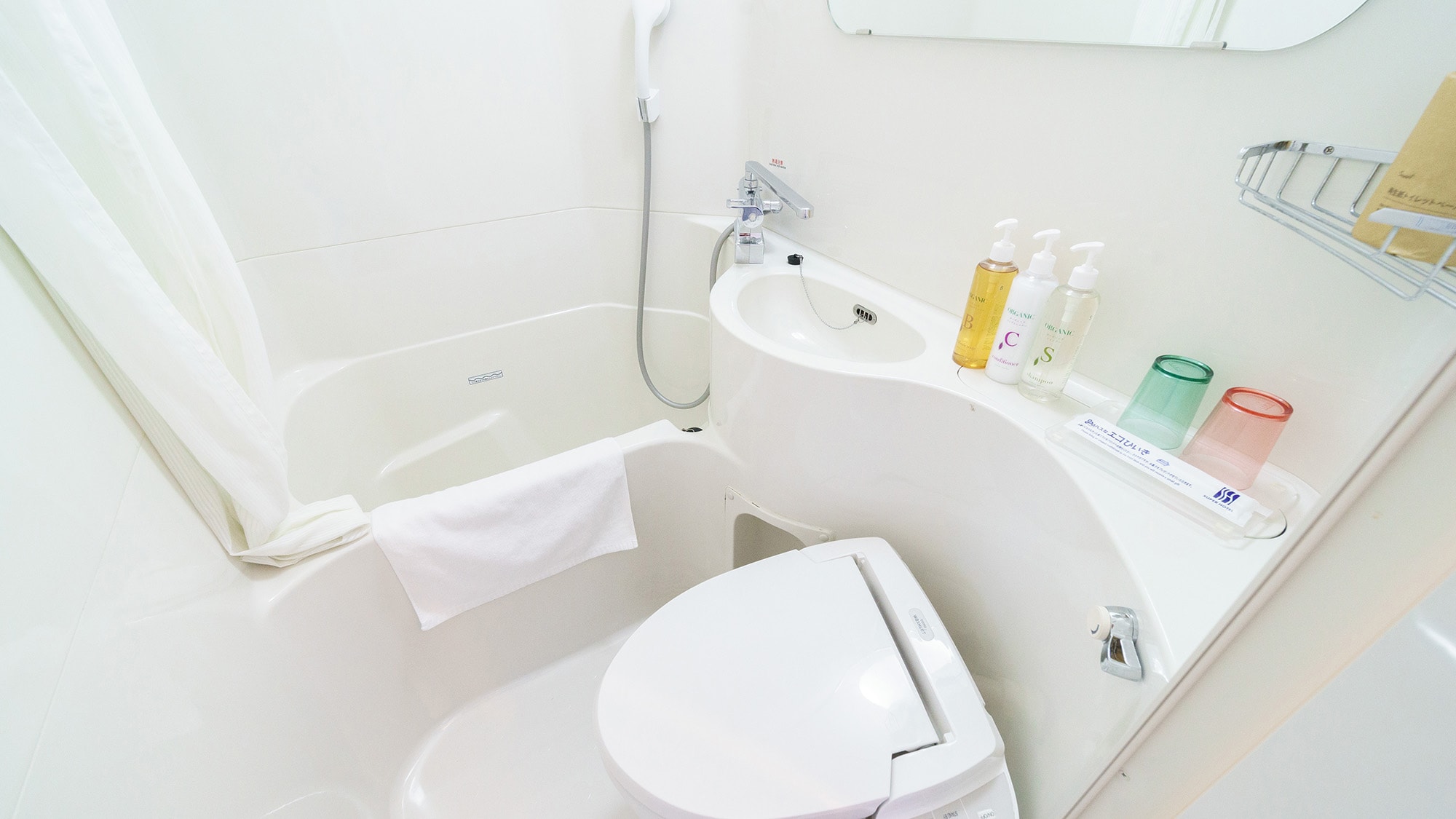 Tất cả các phòng đều được trang bị phòng tắm riêng