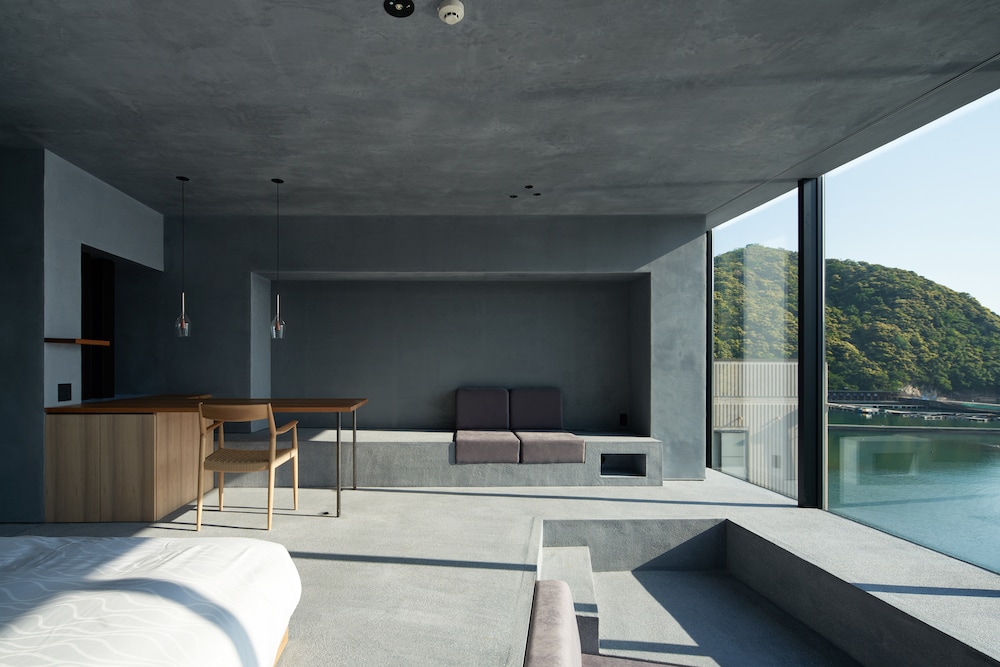 [Keberangkatan] Grand Suite Spektakuler (Kamar 401)