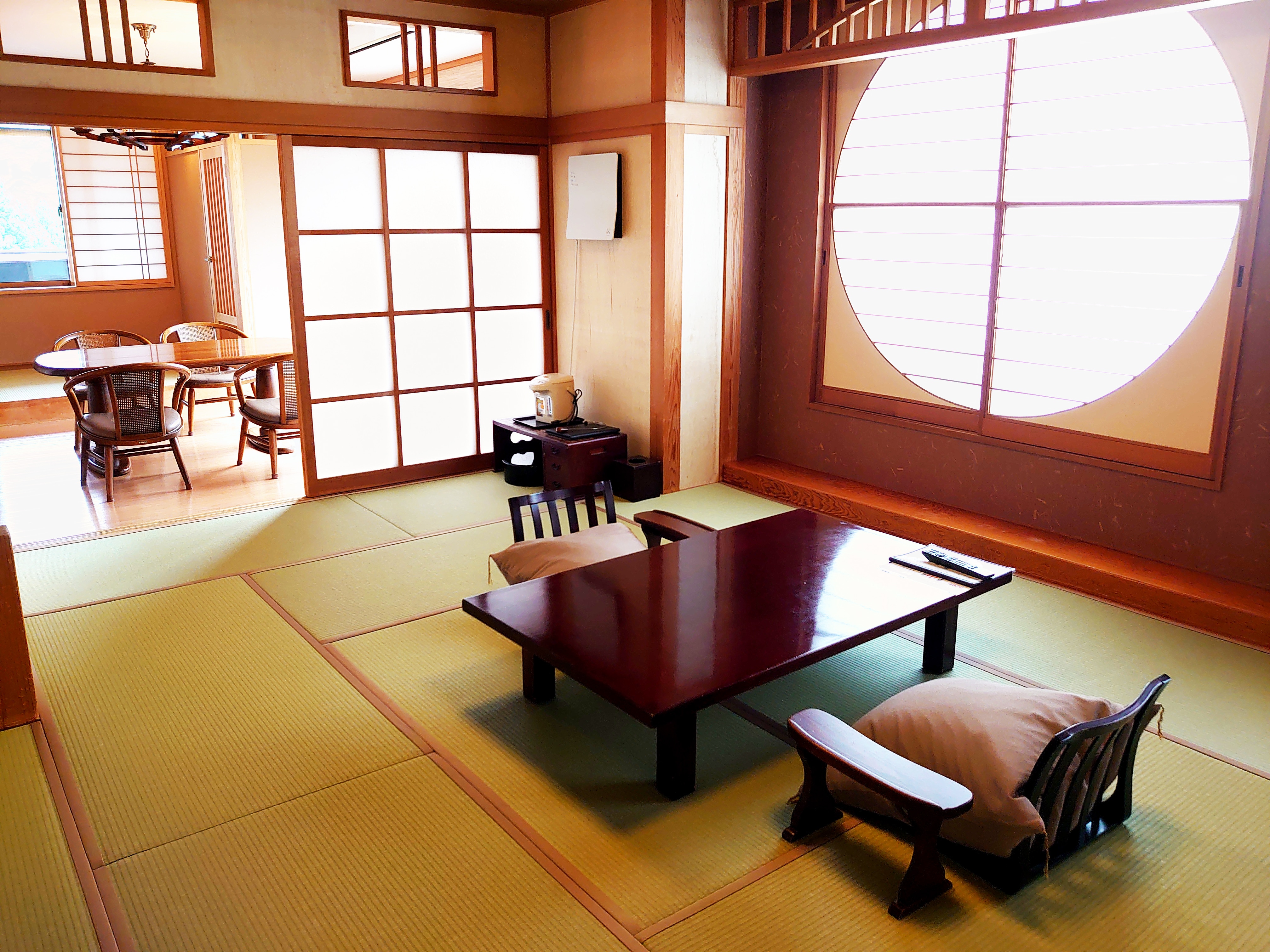 Guest room with open-air bath "Izutsu"