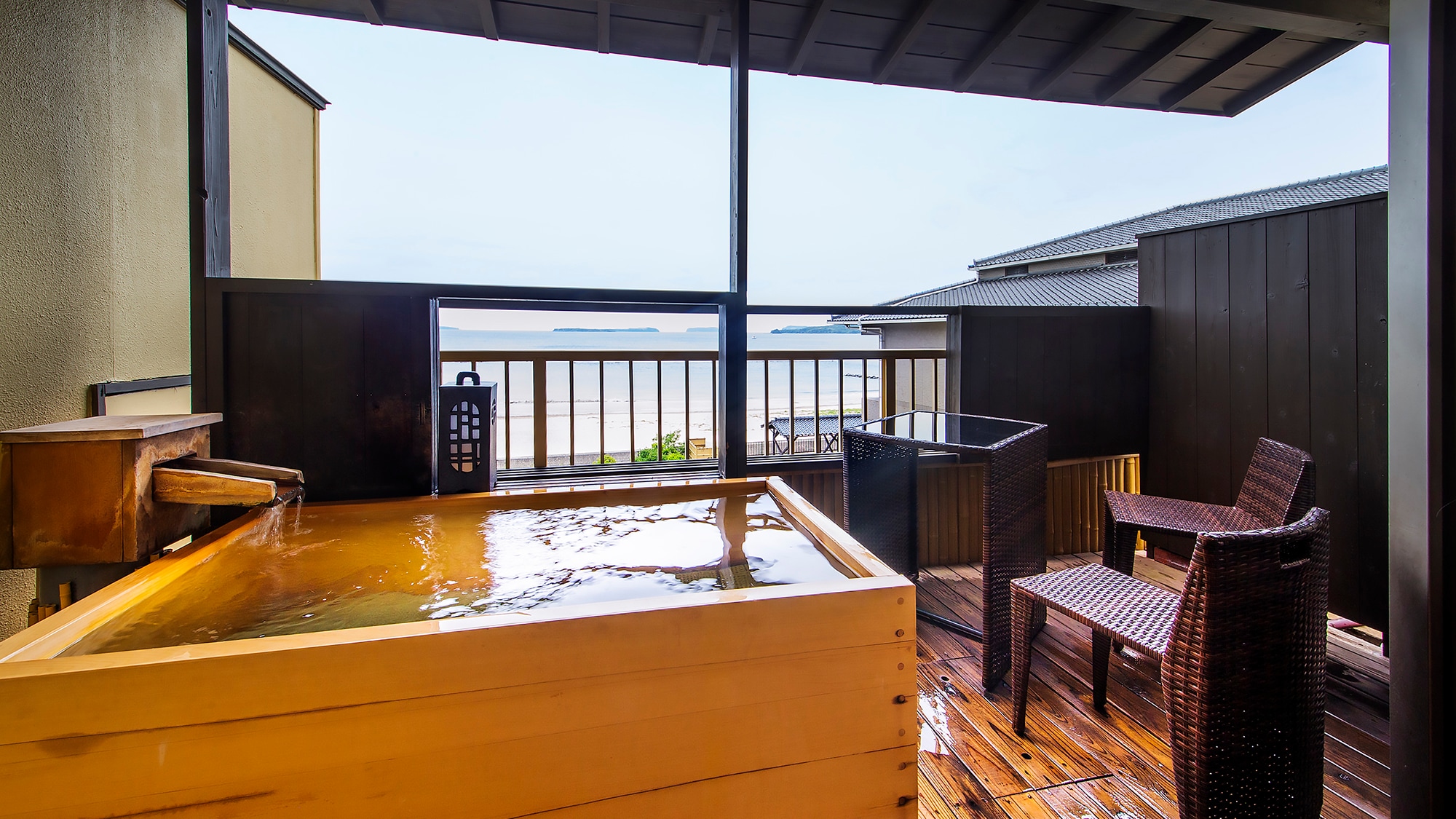 ■Open-air bath in guest room/hot spring [Ominaeshi] ■Enjoy a luxurious time with the ocean view from the open-air bath