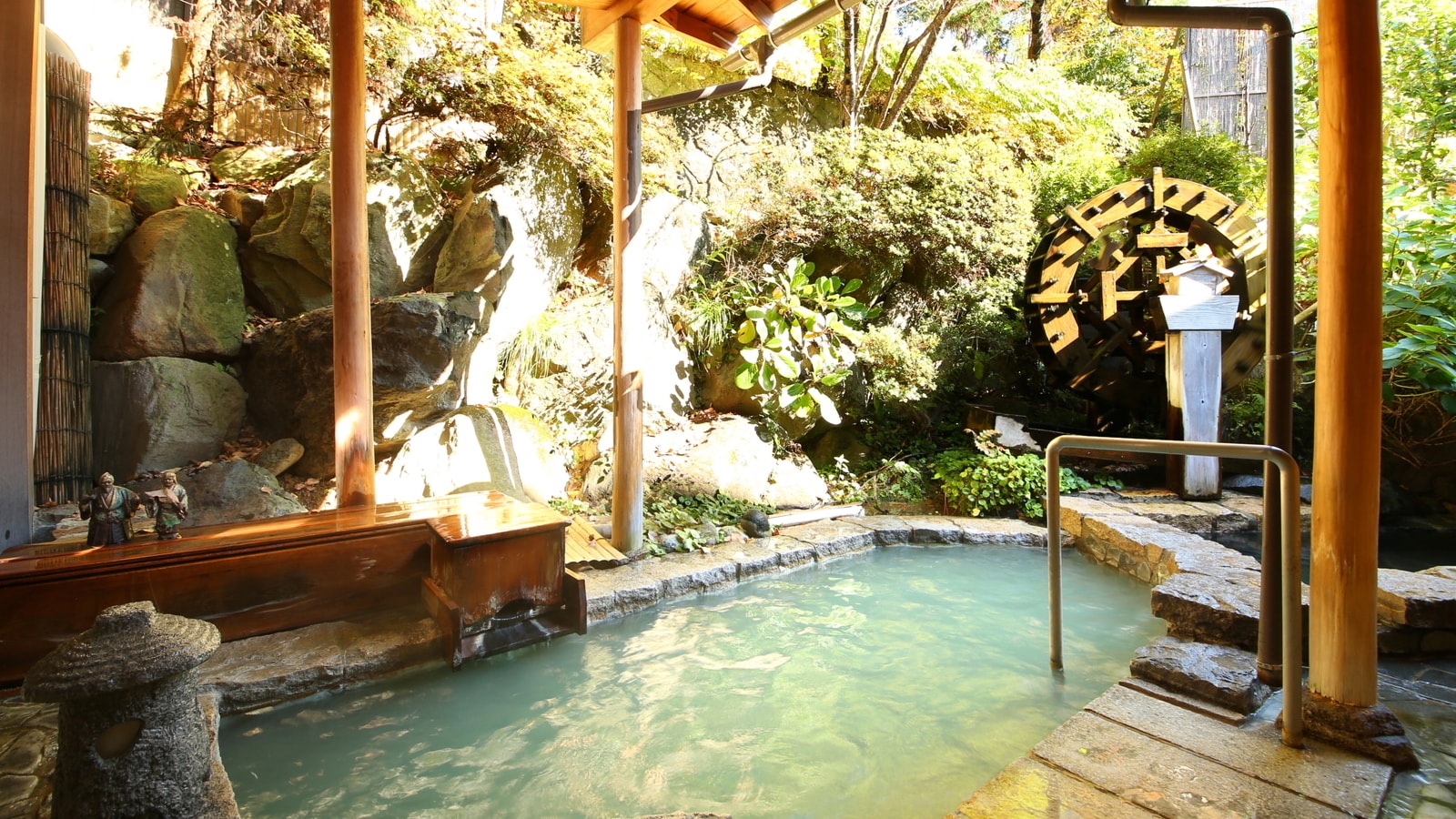 ★Open-air bath "Tsukimi no Tani"