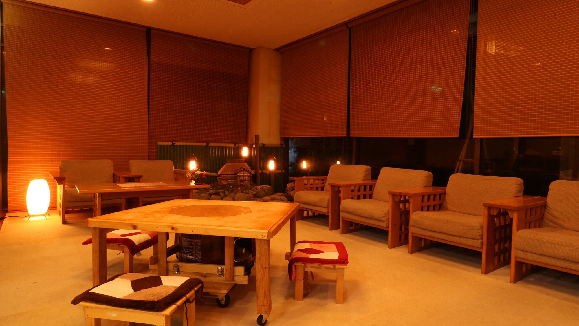 Although the building is old, we have kept it clean so that our guests can have a comfortable stay.