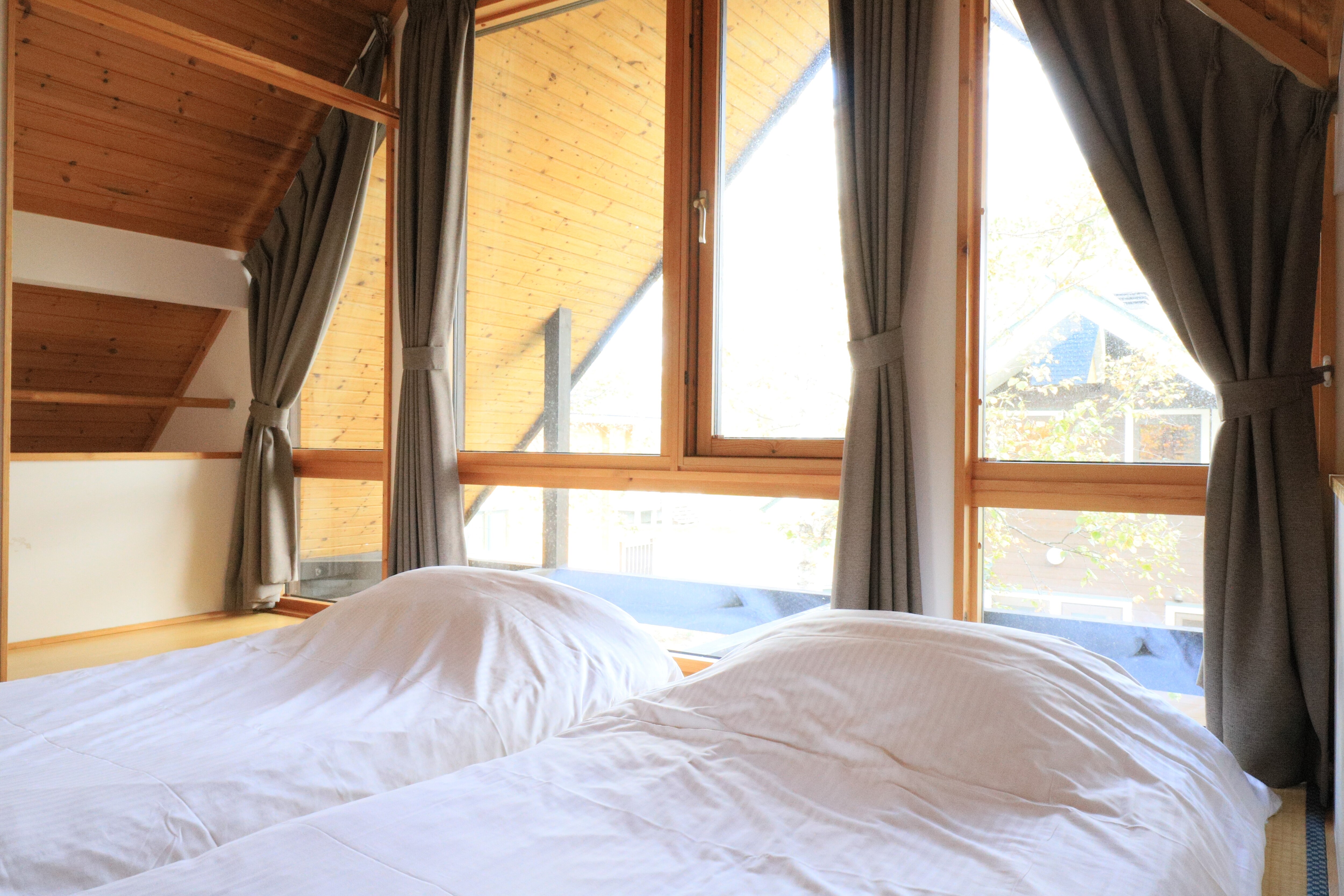 2nd floor: Bedroom (Japanese-style room)