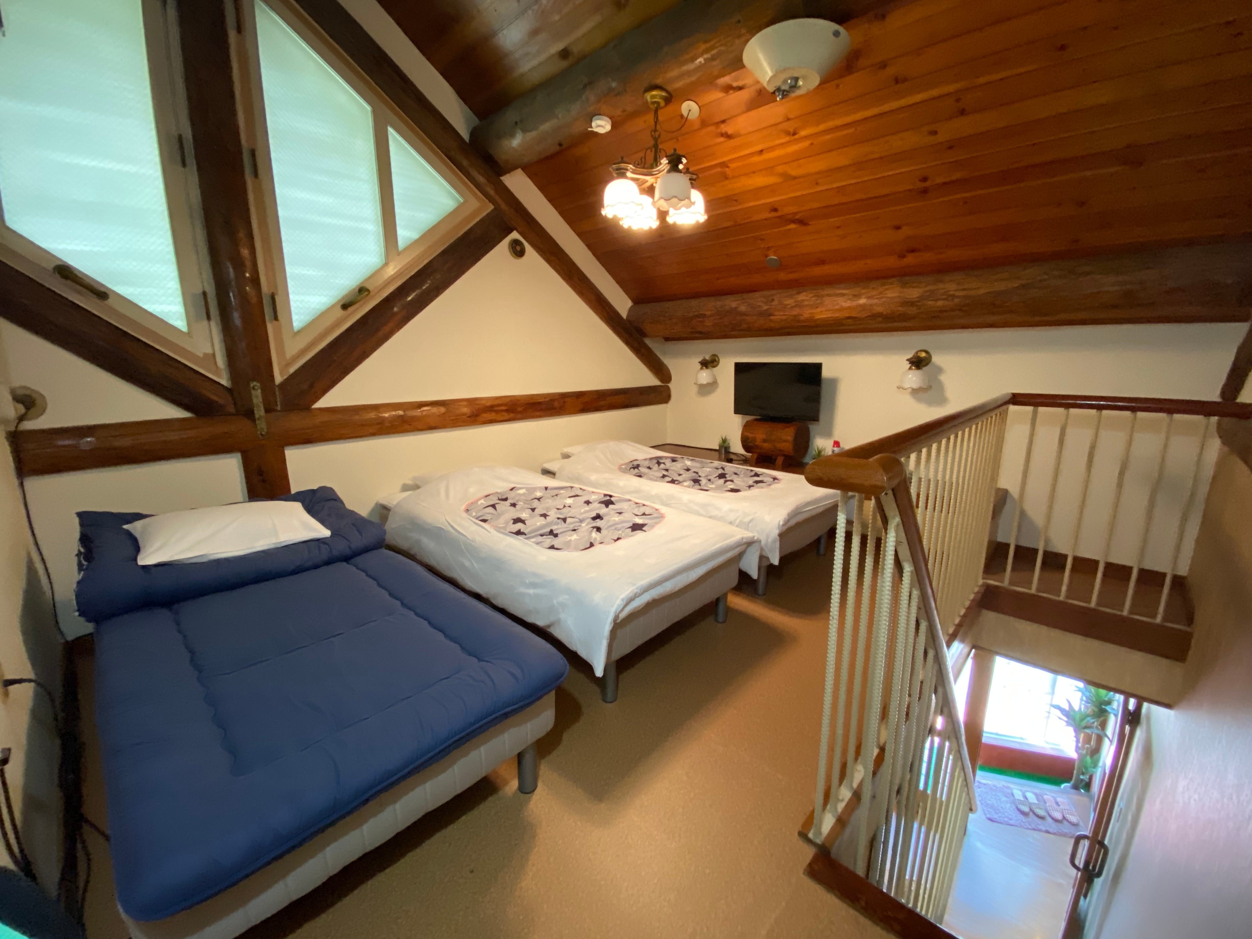 Triple Bedroom