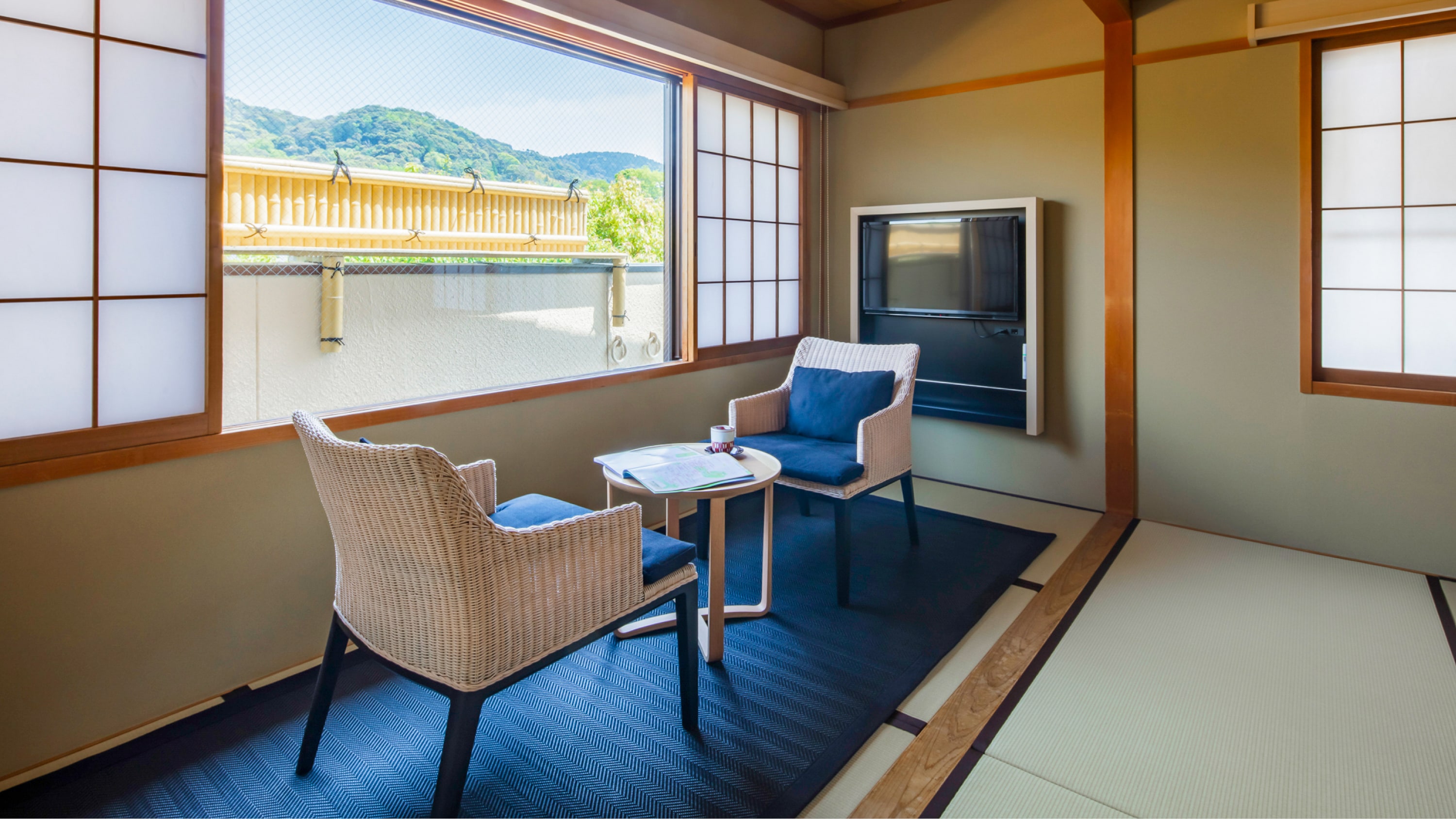 Special Japanese-style room on the top floor