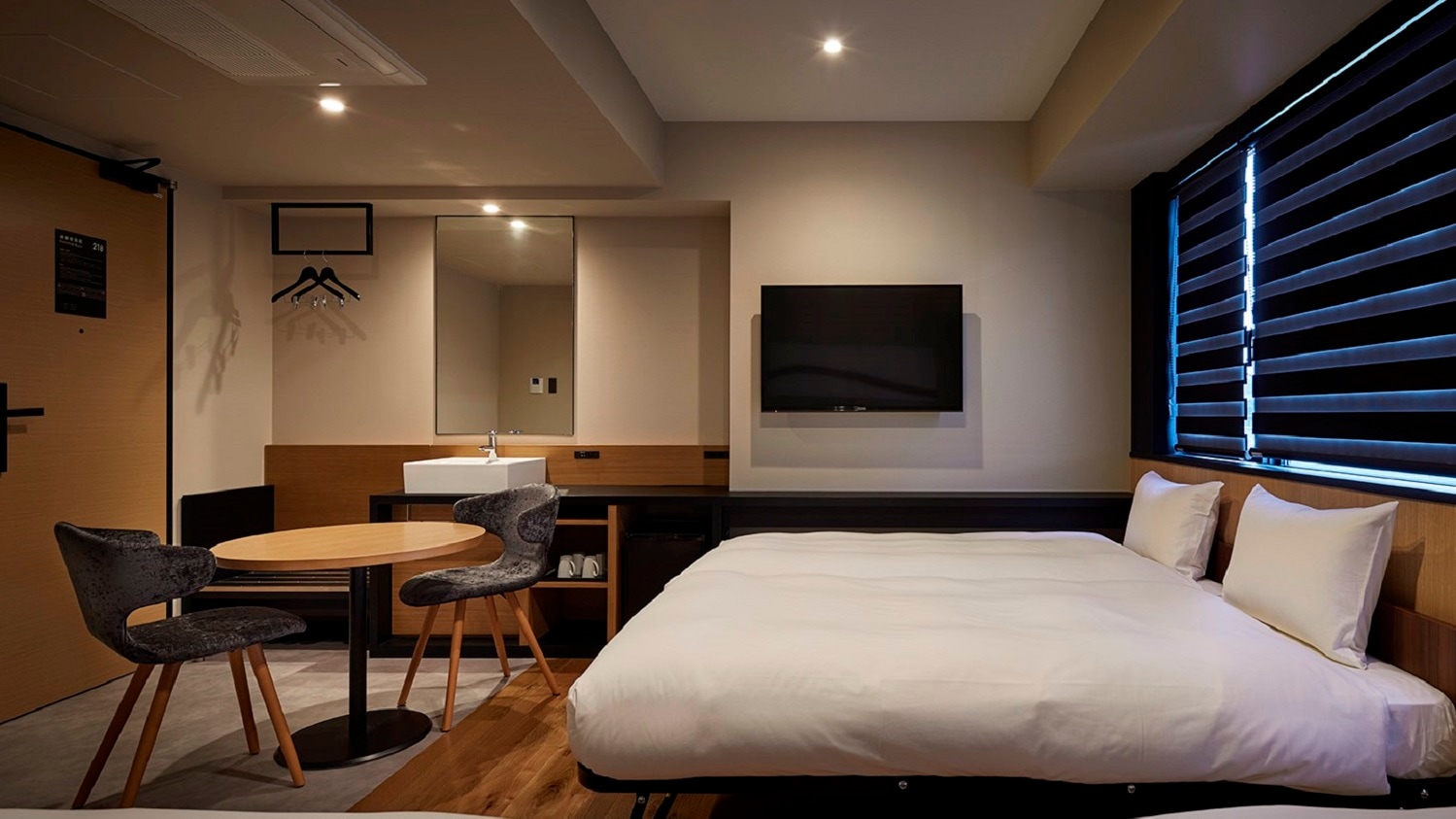 ◆ Family room ◆ 24 square meters [110cm & times; 2, 90cm & times; 2]