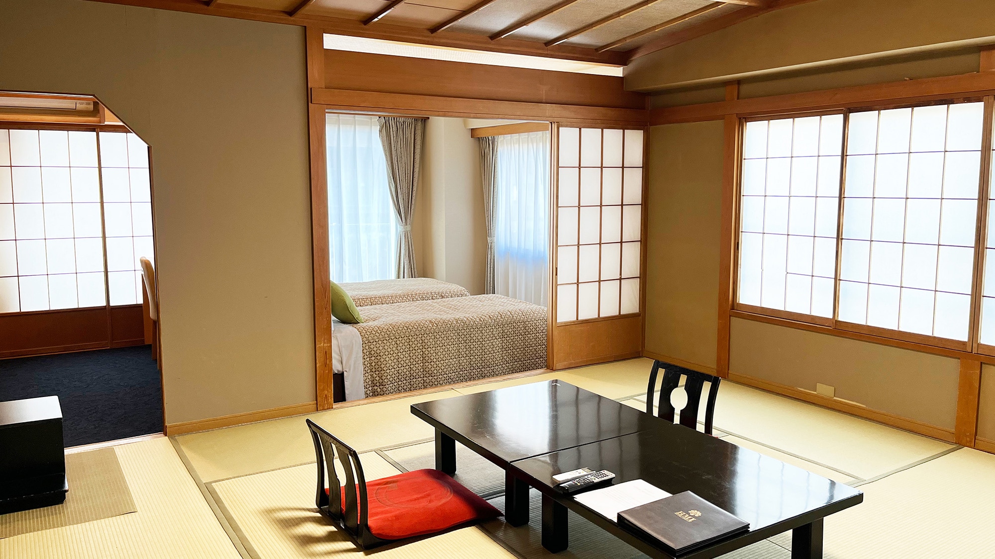 CE Japanese and Western room