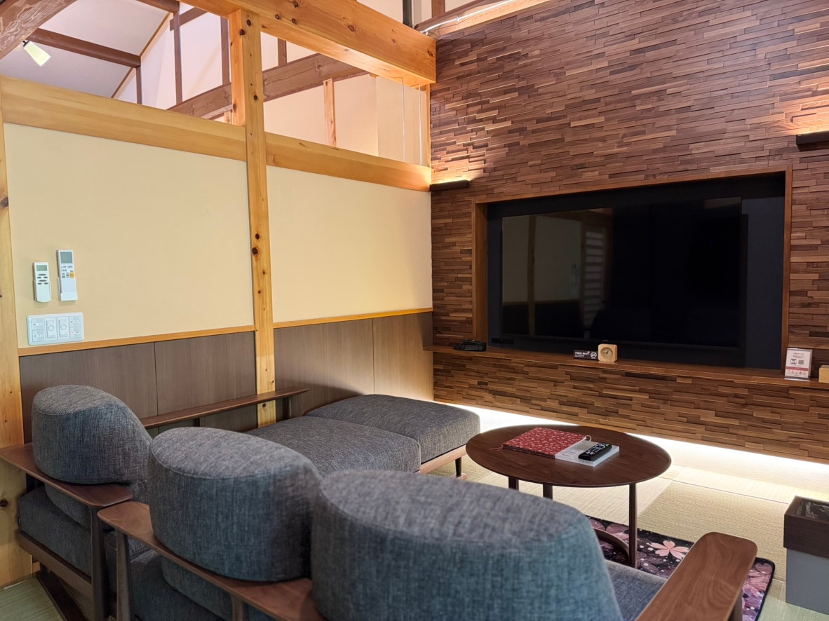 [ตัวอย่างห้องพัก] ห้องนั่งเล่น Himekomatsu no Sho ที่ได้รับการปรับปรุงใหม่