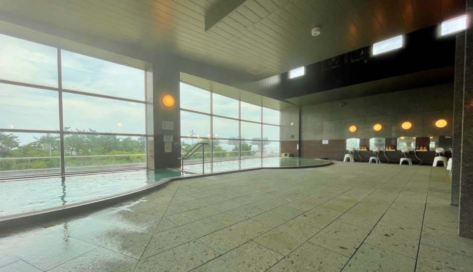 Large communal bath