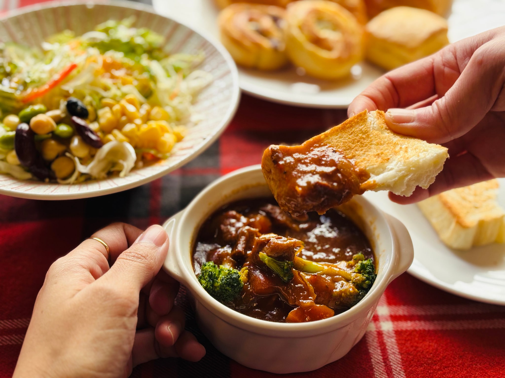 【朝食ブッフェ】じっくりコトコト煮込んだ絶品シチューが起こすぽかぽか腸活の贅沢朝食！