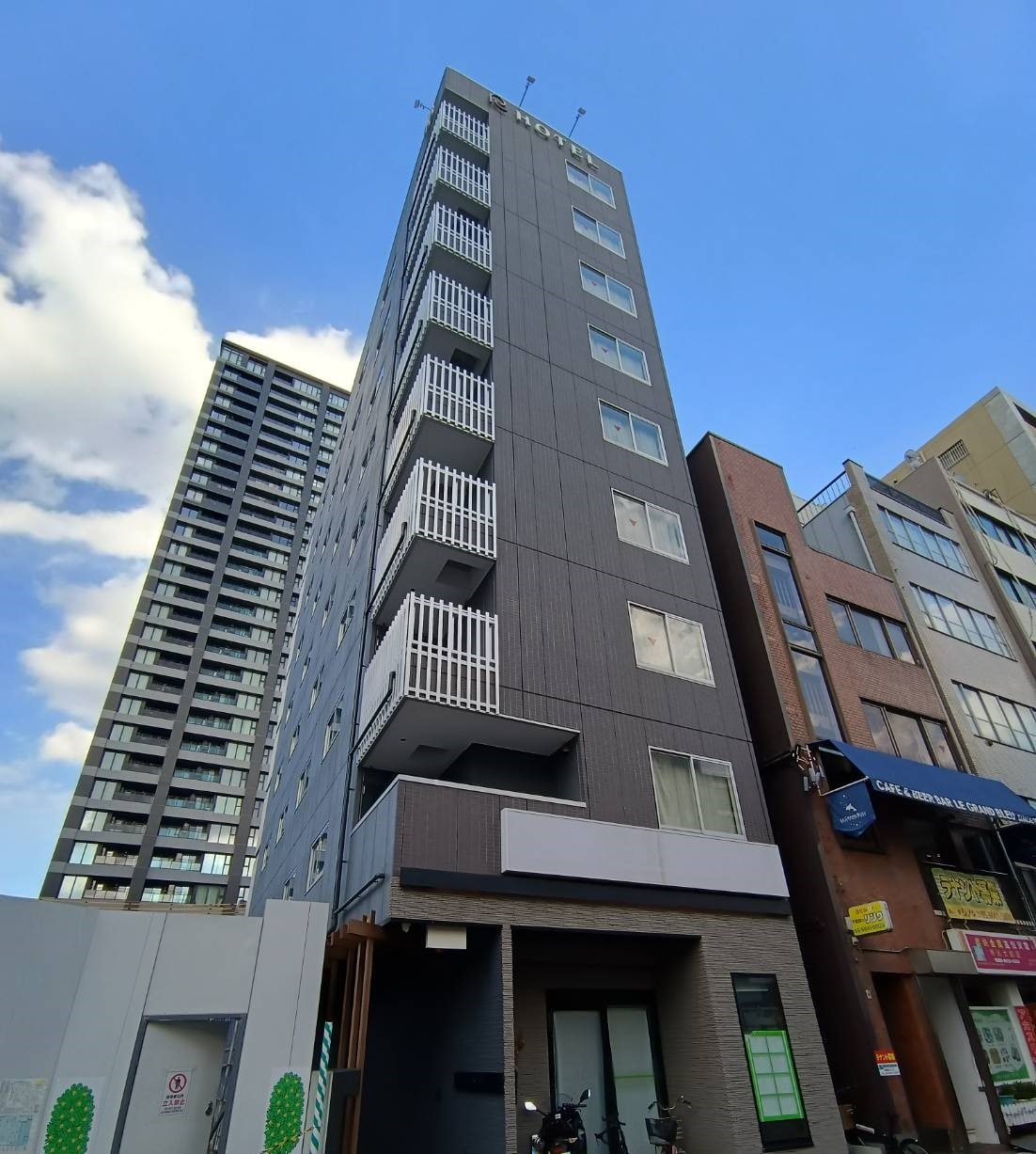 Hotel information and reservations for R Hotel Namba Daikokucho