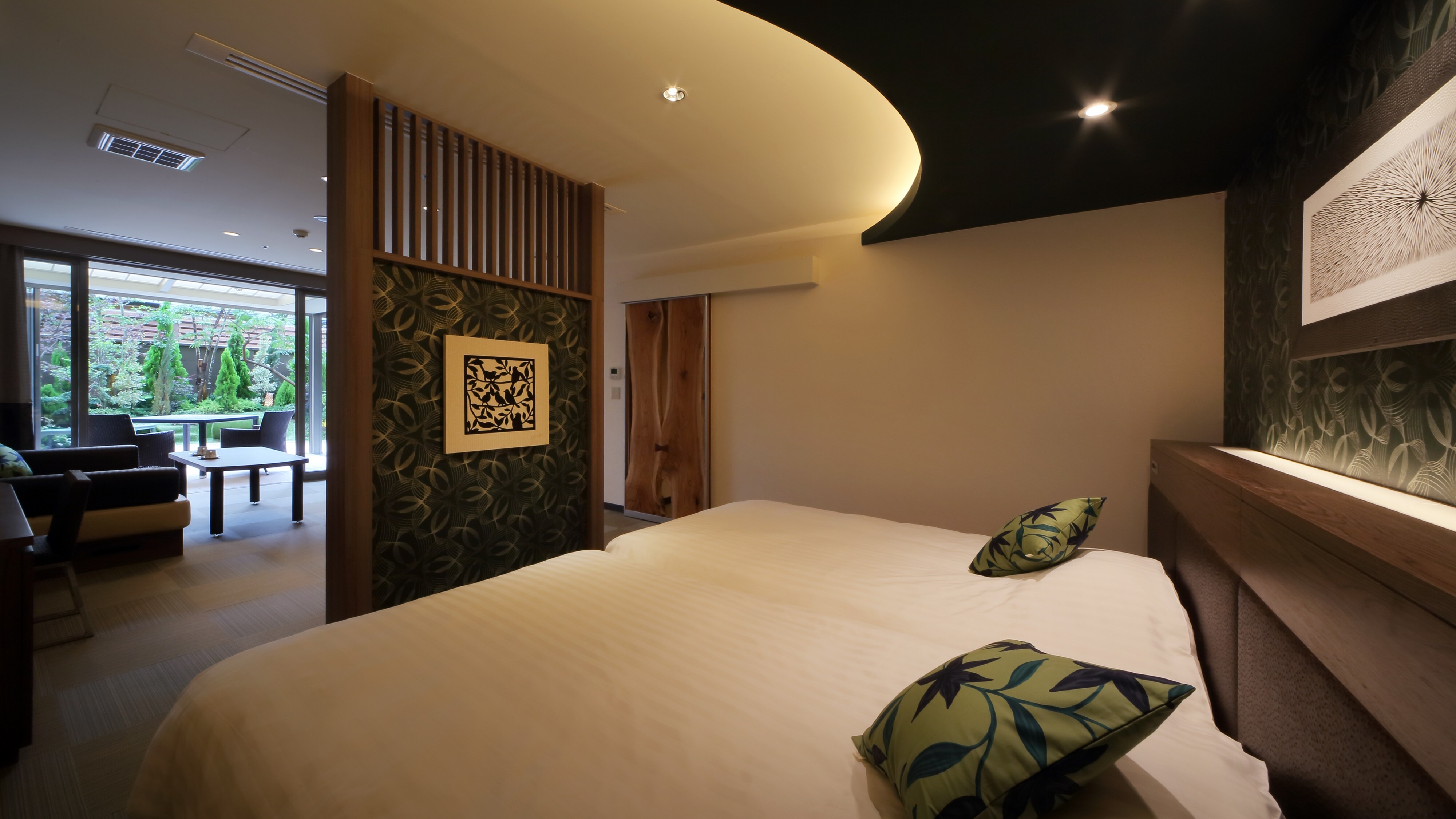 Deluxe TW (Wakaba) Pemandangan kamar secara keseluruhan