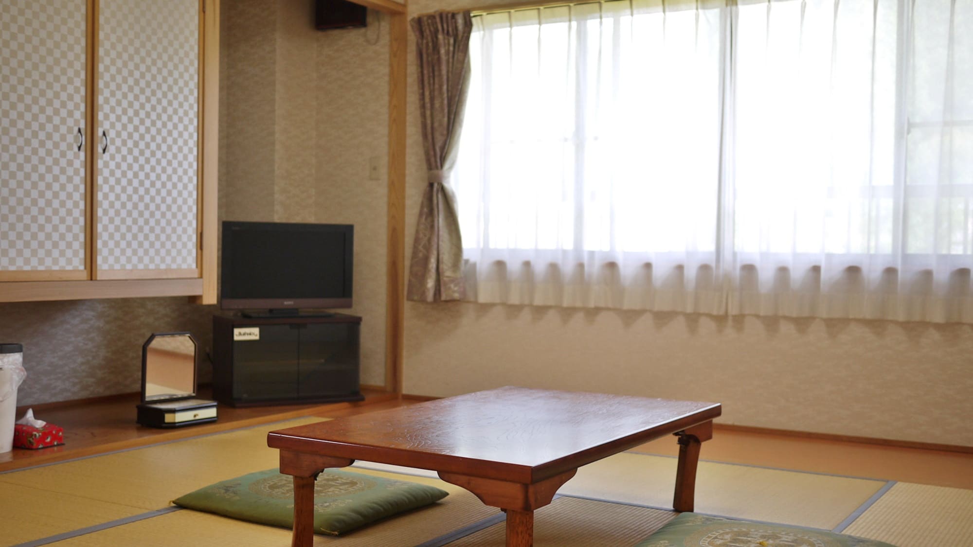 * [Lampiran kamar bergaya Jepang 8 tikar tatami] Untuk pasangan, pasangan, dll hingga 3 orang * Kunci tersedia