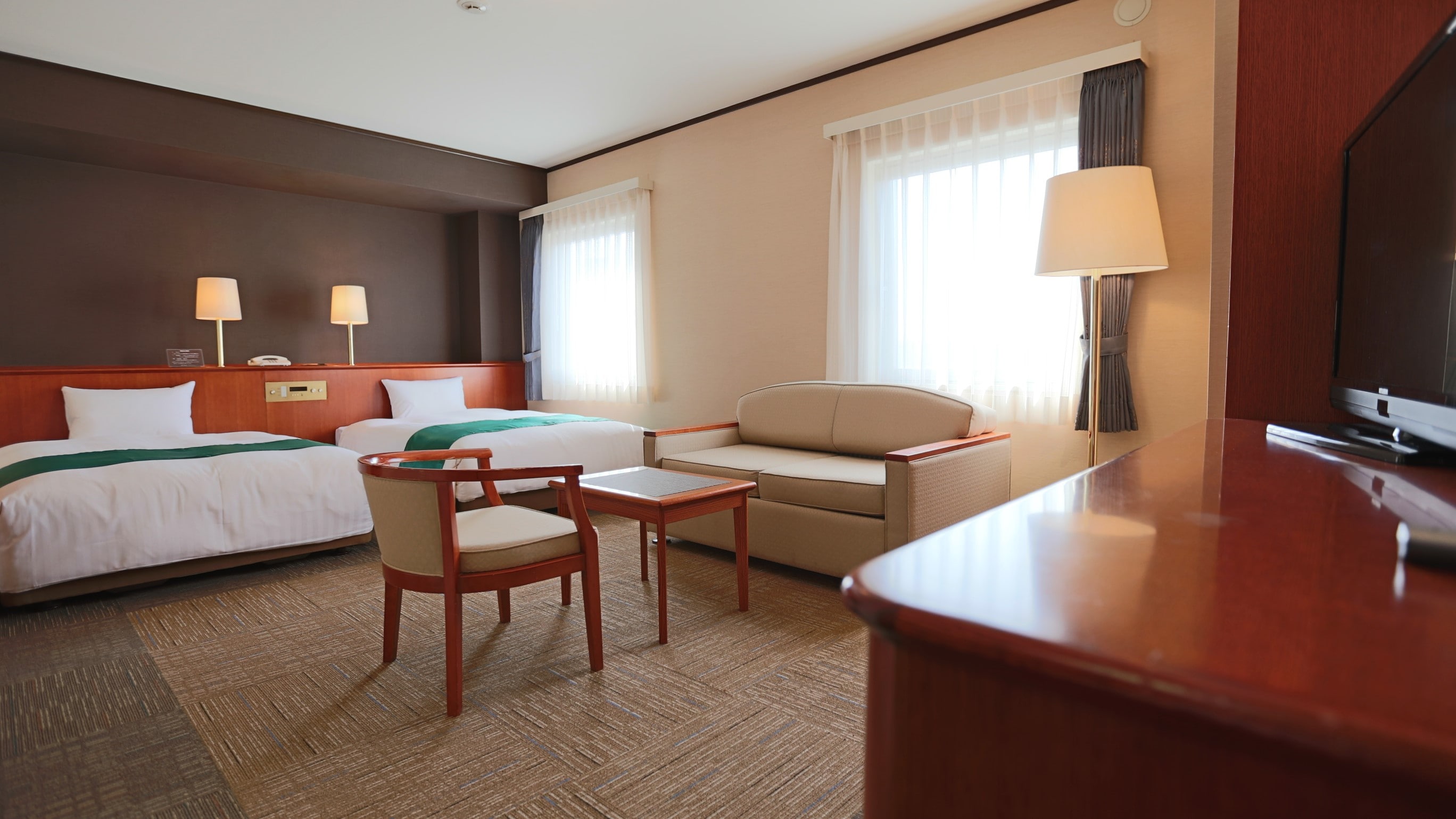 Deluxe Twin Room