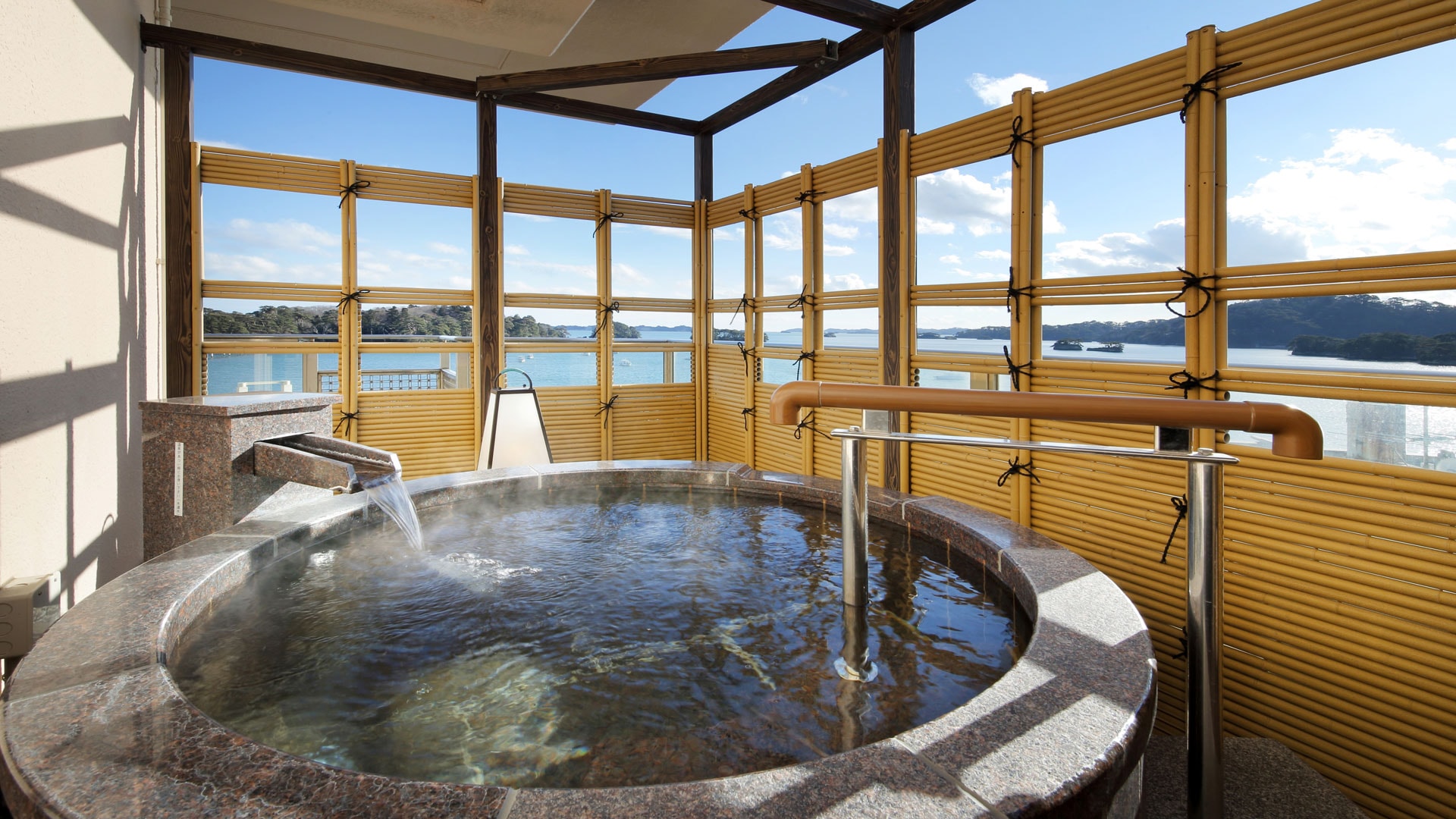 Guest room with open-air bath Basho-tei "Matsu no Ma"②