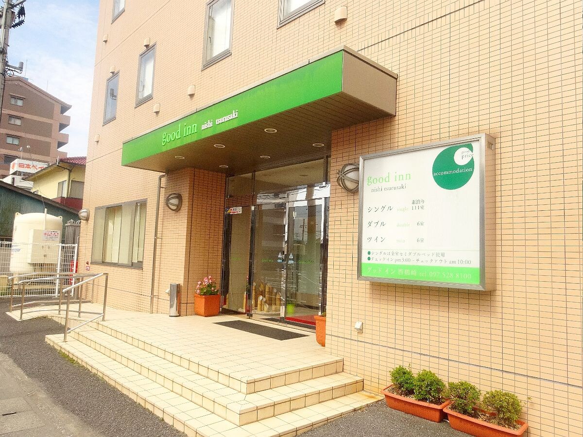 酒店门前