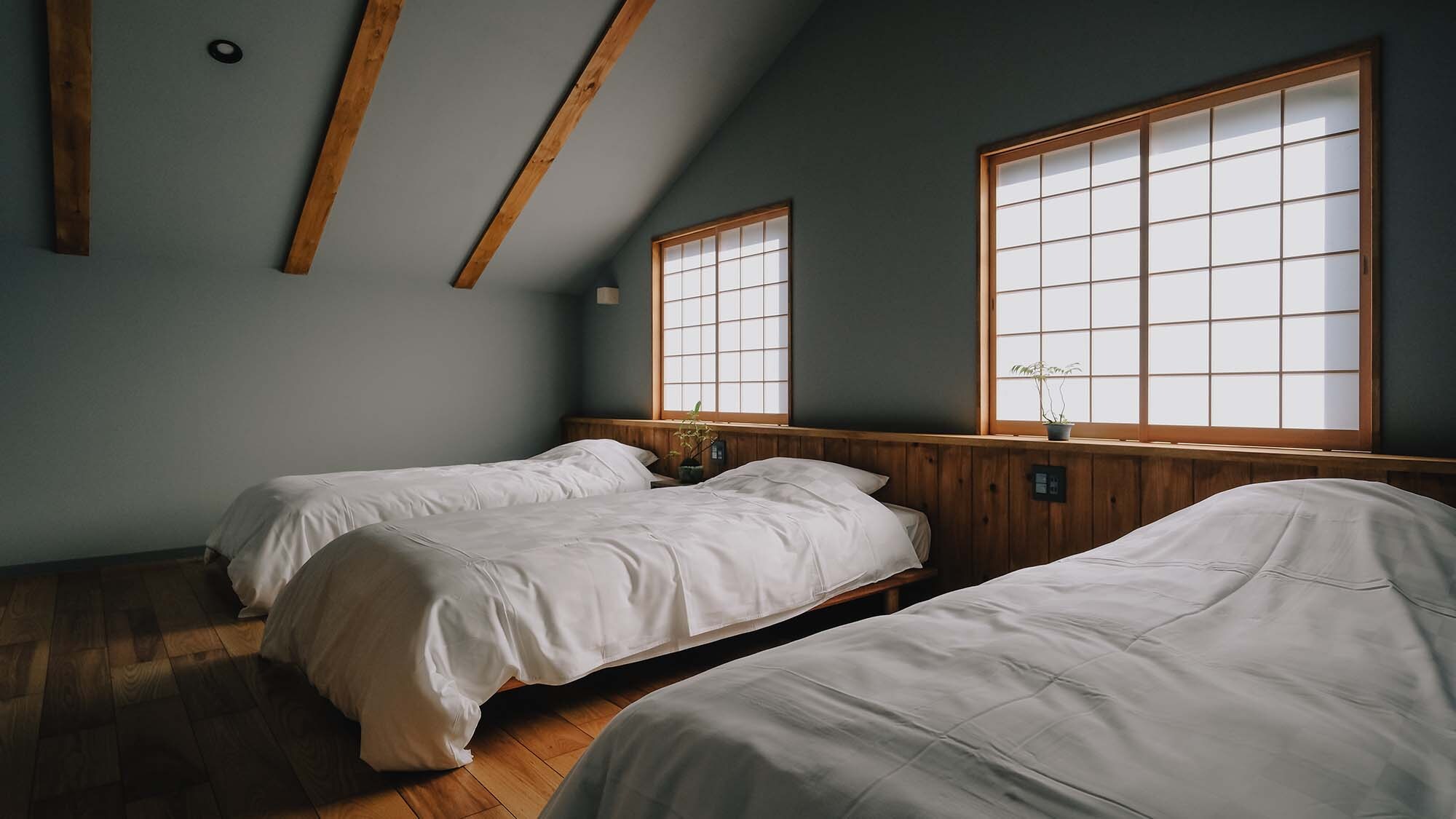 [Maximum 5 people] Rental mountain lodge_2nd floor bedroom
