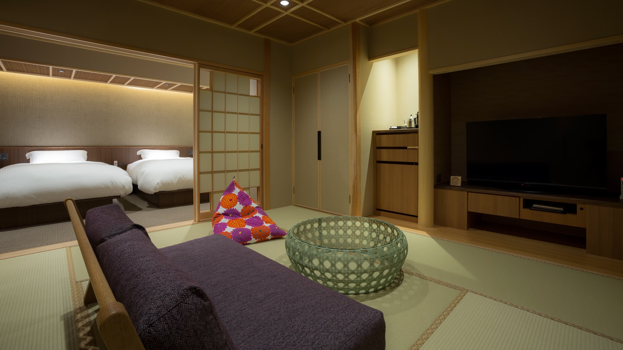 Sansuikaku / Japanese-Western style room C type