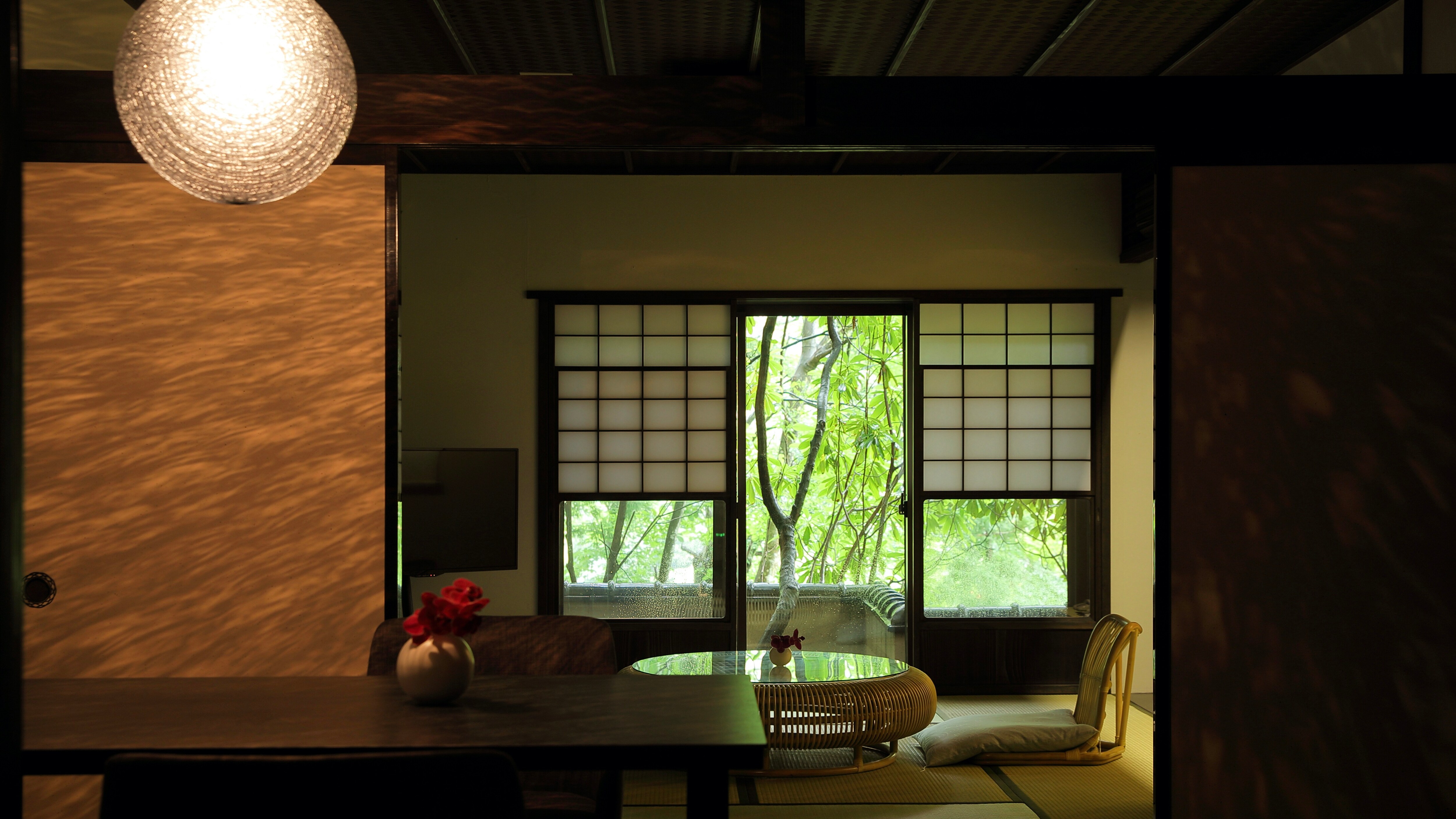 Guest room "fist" with open-air bath
