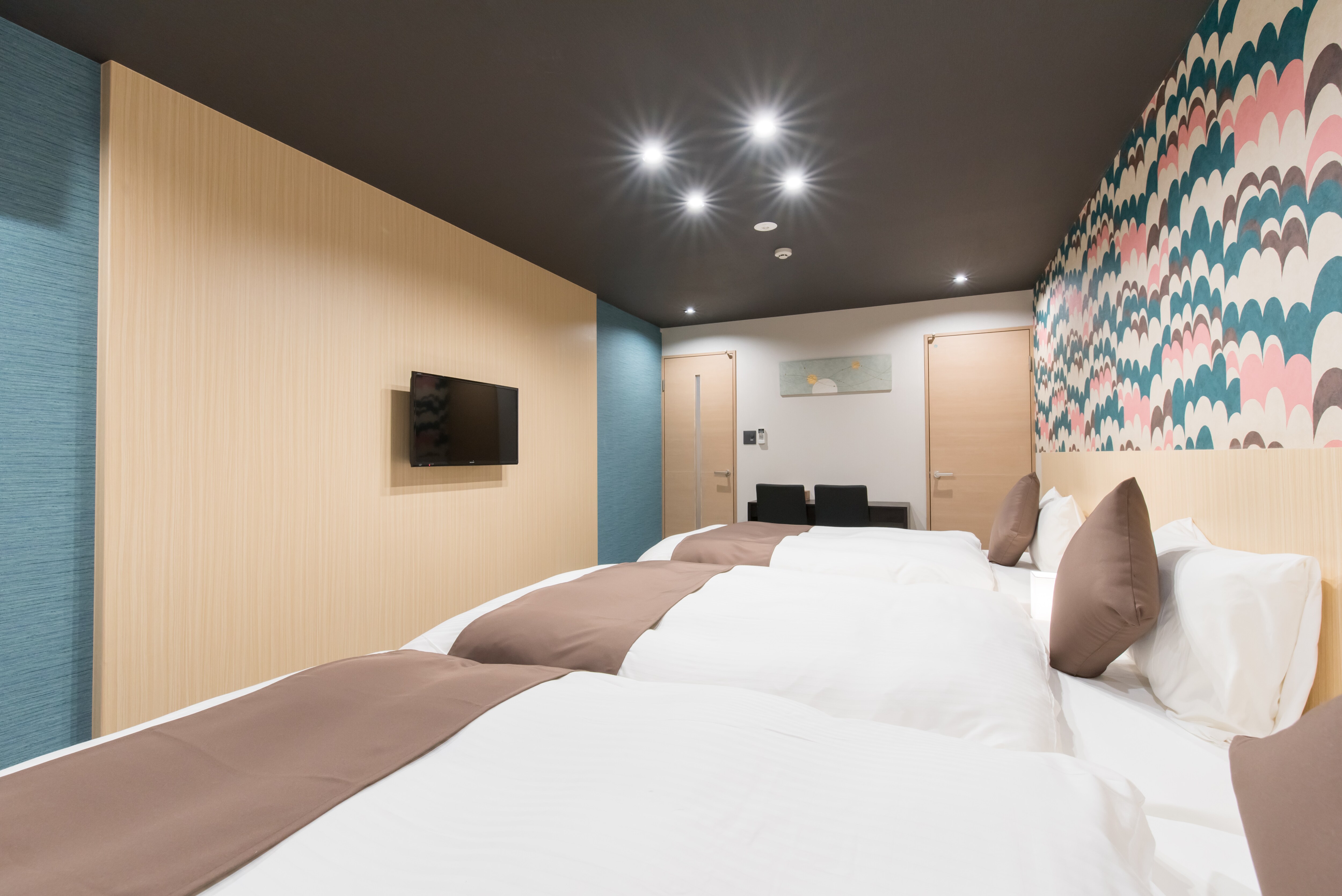 Superior triple room (example)
