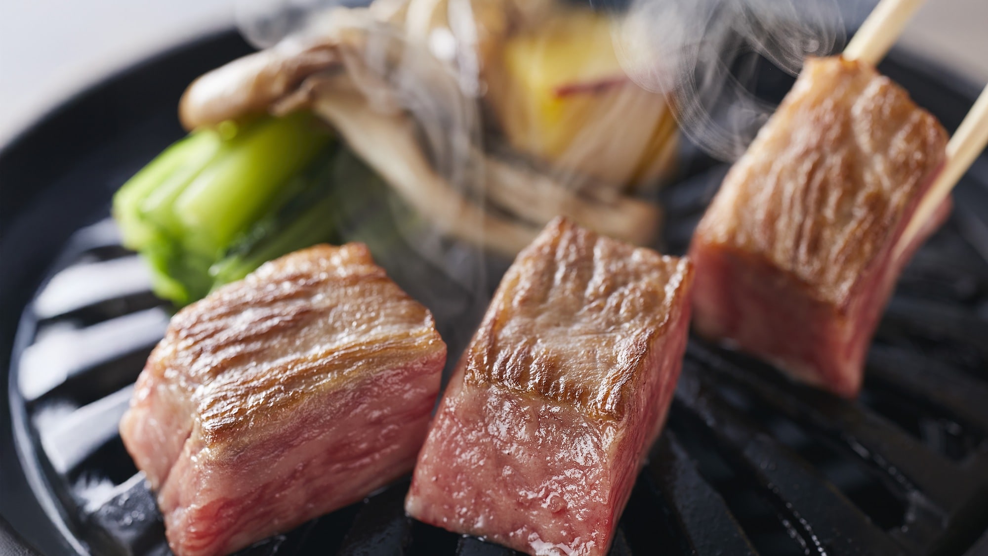 【地方特色怀石料理套餐】秋季（2026年9月-11月）烤制菜肴：陶瓷烤和牛