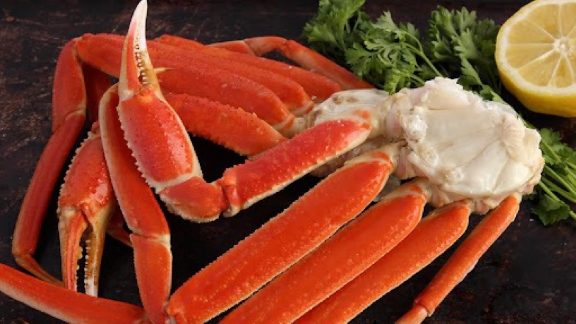 限時優惠，12月至2月：螃蟹無限量供應！ *圖片僅供參考。