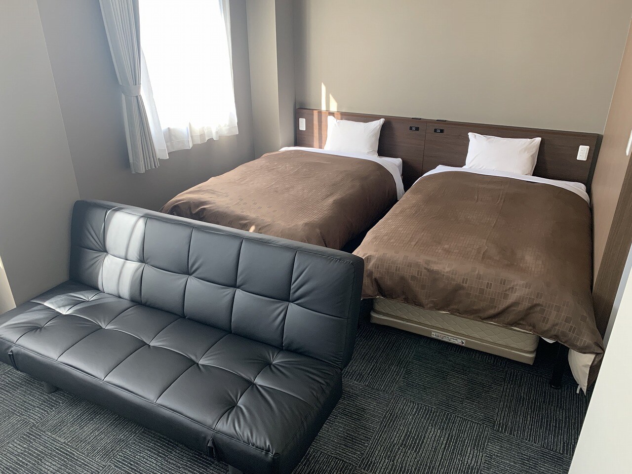 Kamar Premium